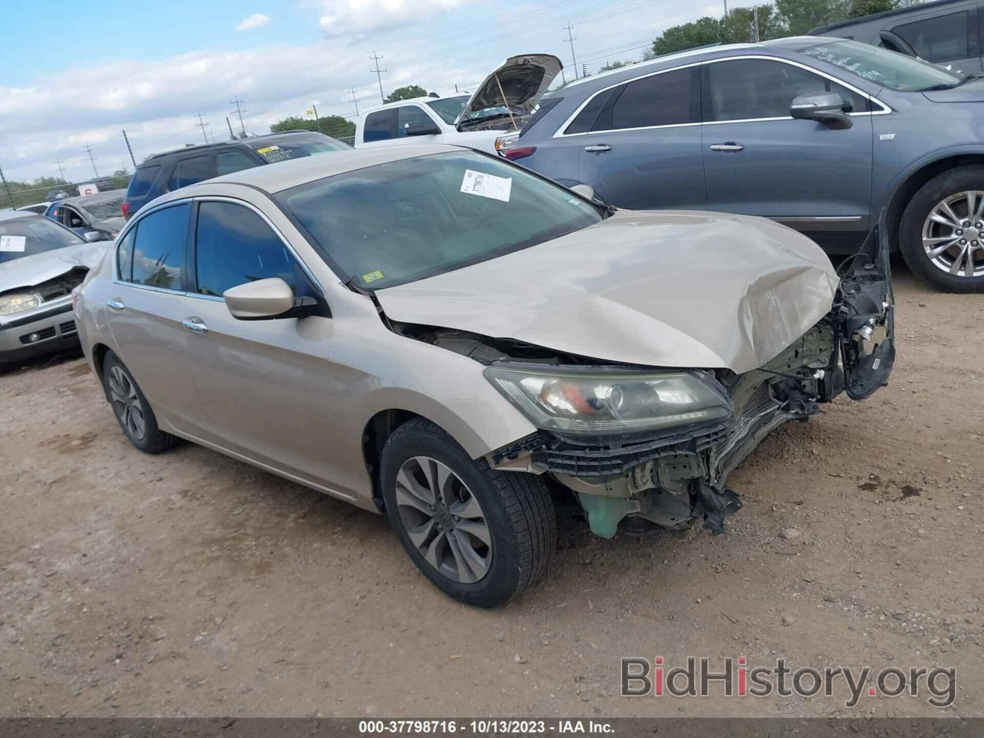 Photo 1HGCR2F30FA042236 - HONDA ACCORD SEDAN 2015