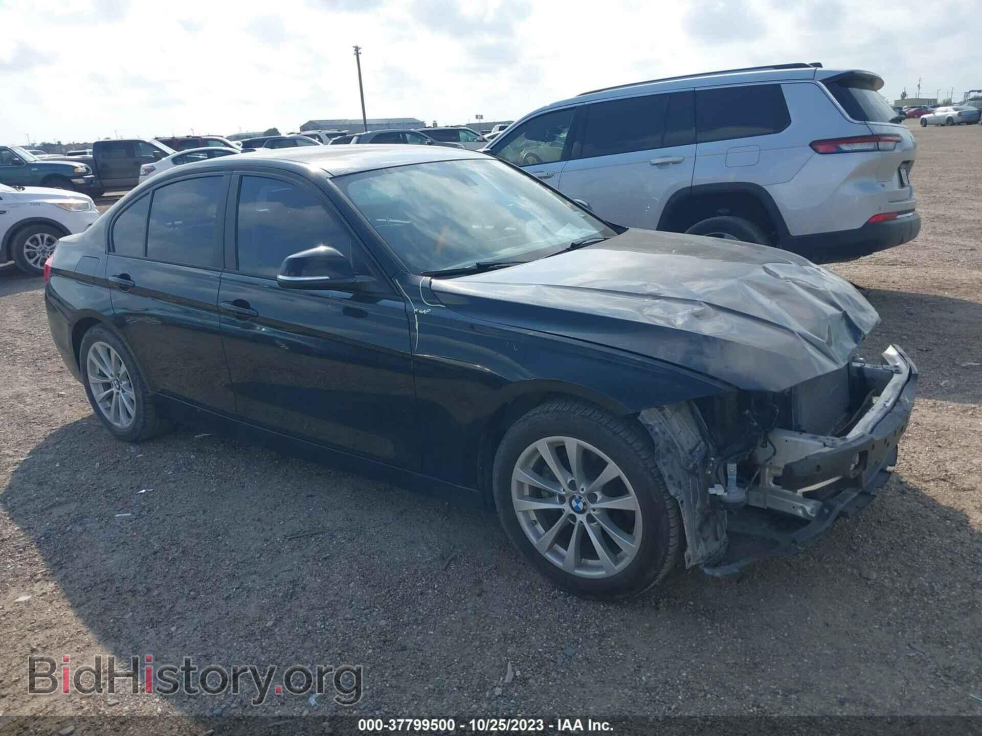 Photo WBA8E1G55GNU10041 - BMW 320I 2016