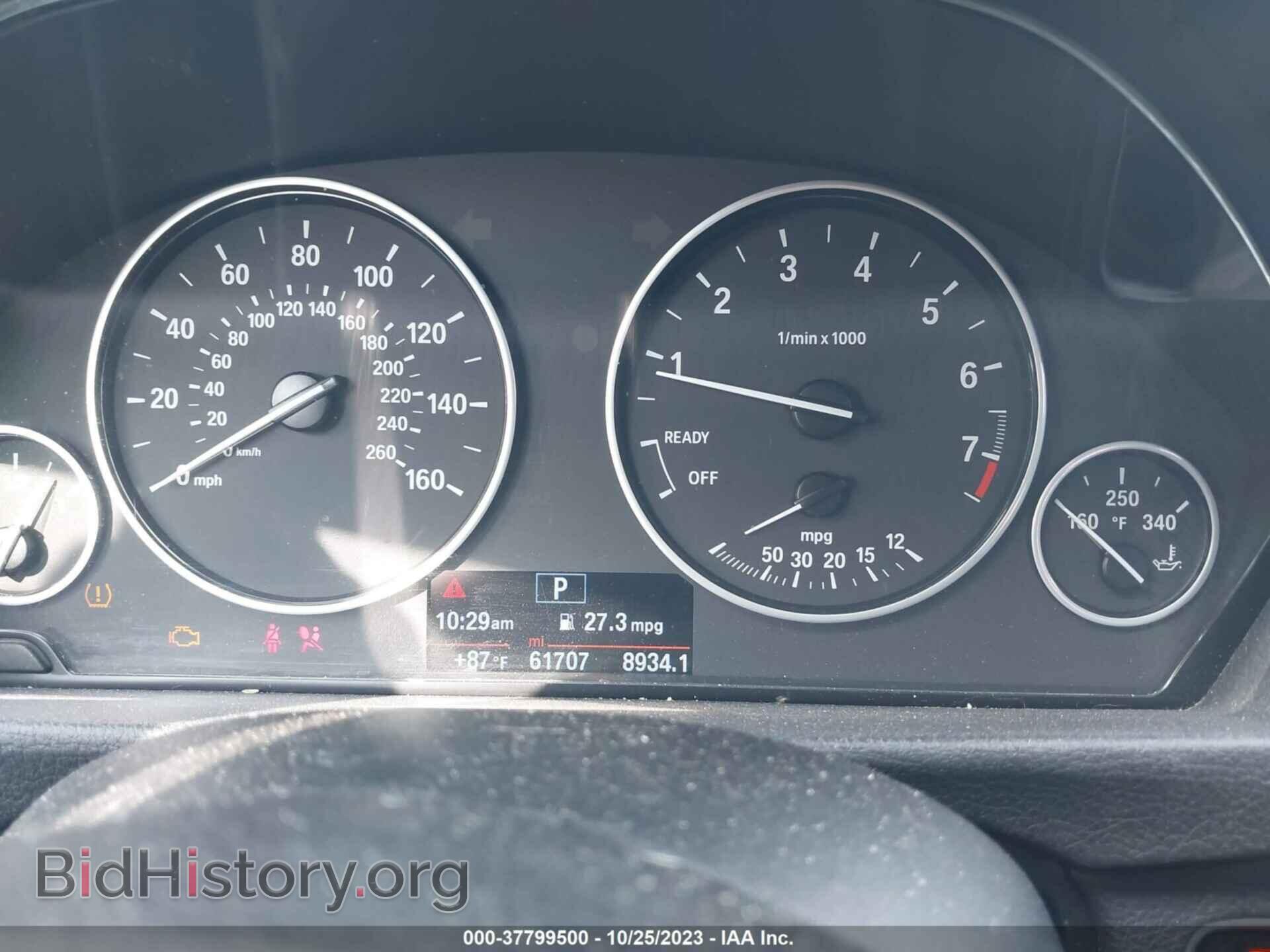 2016 BMW 320I - VIN: WBA8E1G55GNU10041 - Фото 7