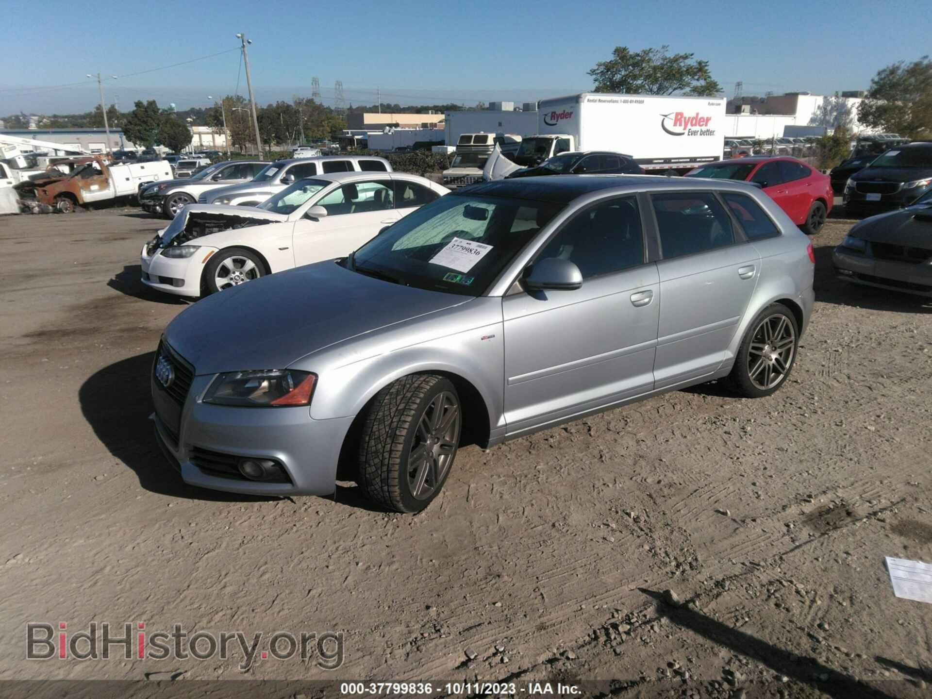 2010 AUDI A3 - VIN: WAUMFAFM2AA030237 - Фото 2