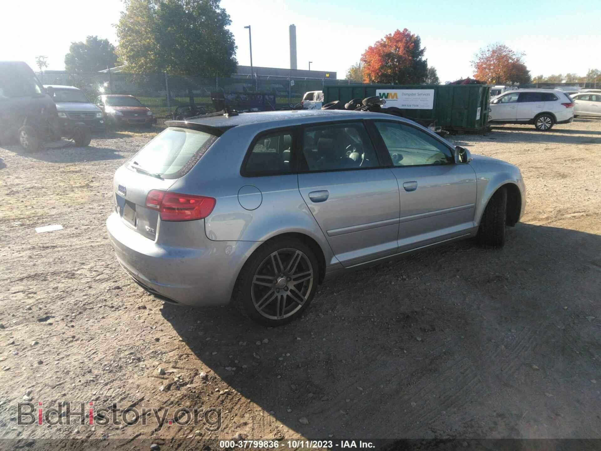 2010 AUDI A3 - VIN: WAUMFAFM2AA030237 - Фото 4