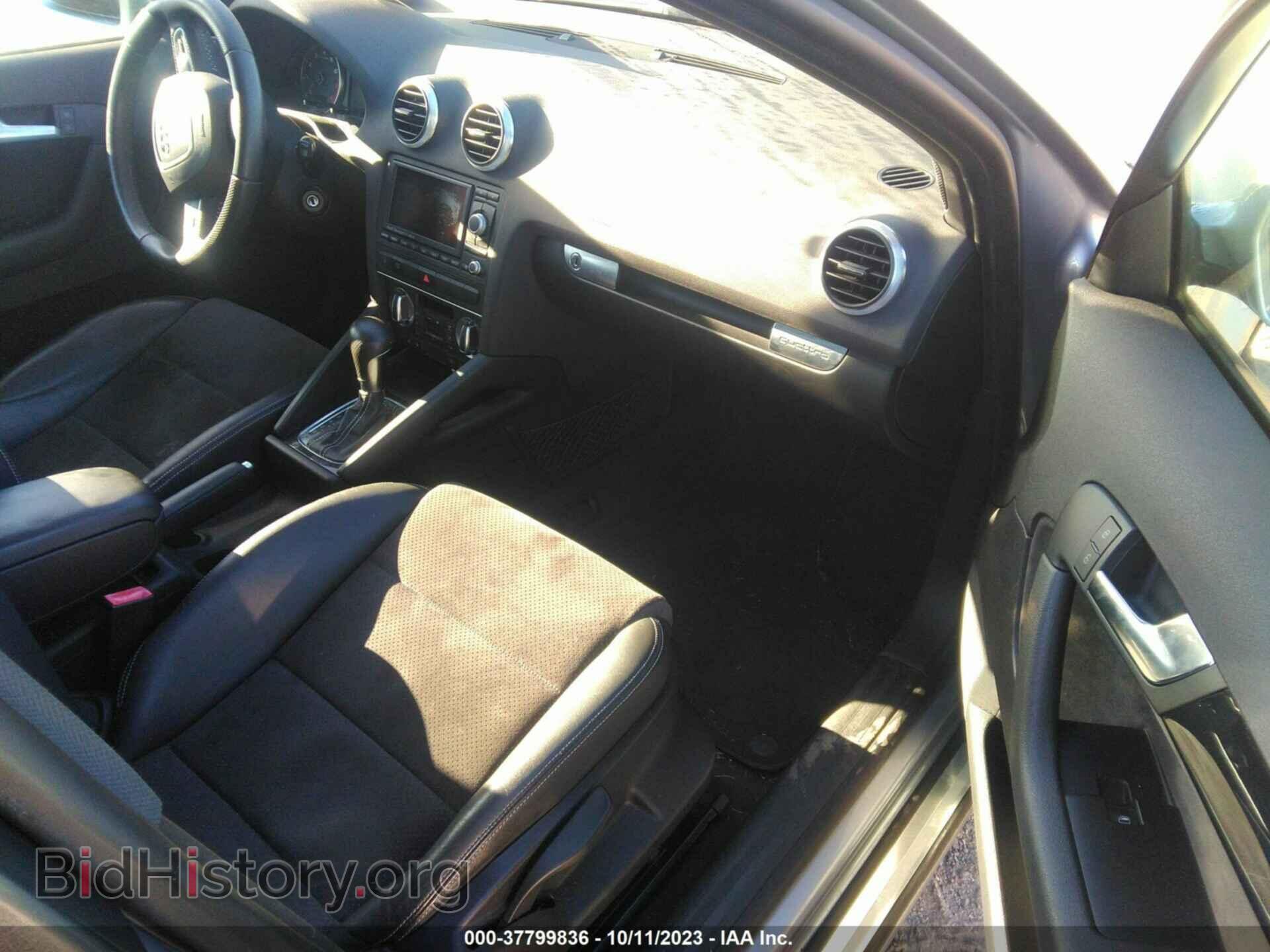 2010 AUDI A3 - VIN: WAUMFAFM2AA030237 - Фото 5