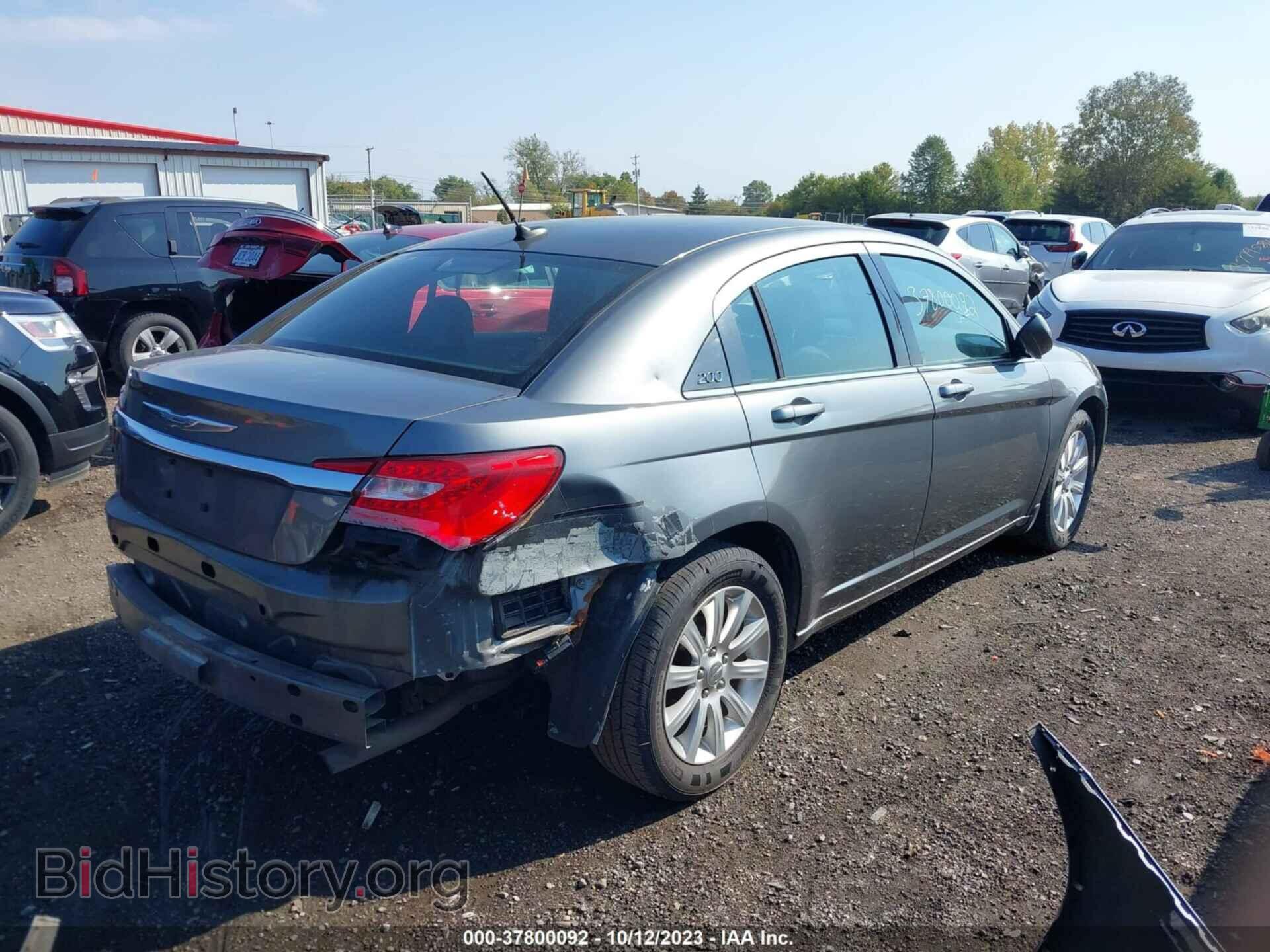 2012 CHRYSLER 200 - VIN: 1C3CCBBB0CN284207 - Фото 4