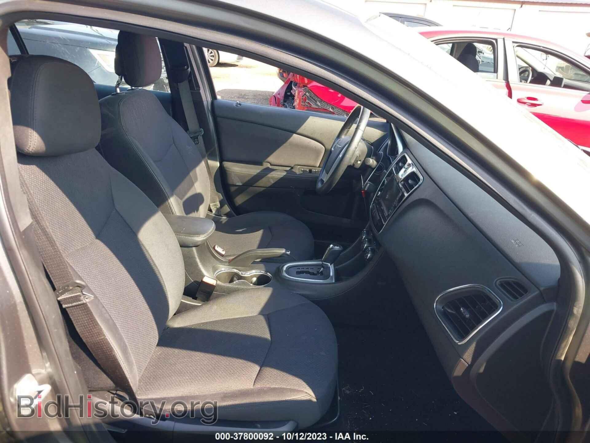 2012 CHRYSLER 200 - VIN: 1C3CCBBB0CN284207 - Фото 5