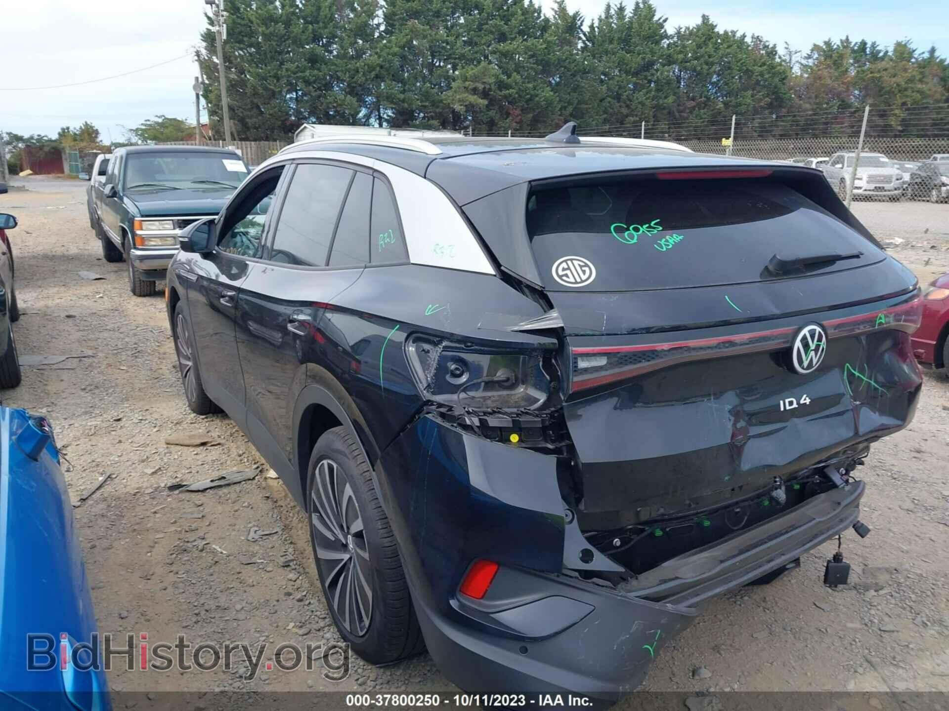 2023 VOLKSWAGEN ID.4 - VIN: 1V2FMPE86PC011663 - Фото 3