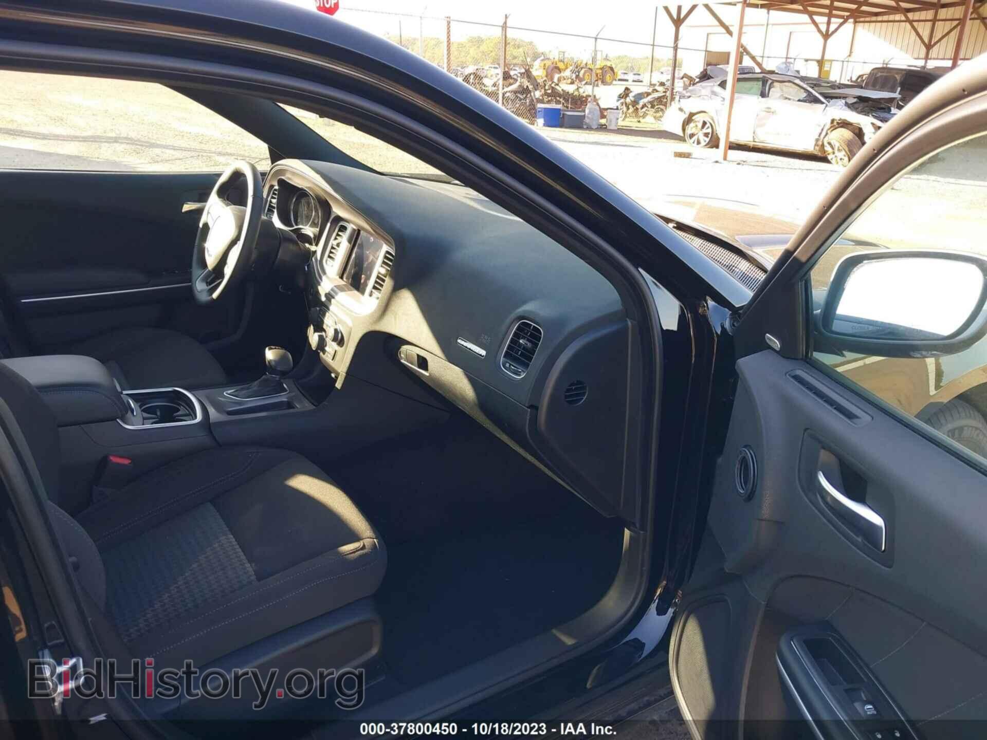 2023 DODGE CHARGER - VIN: 2C3CDXBG8PH635093 - Фото 5