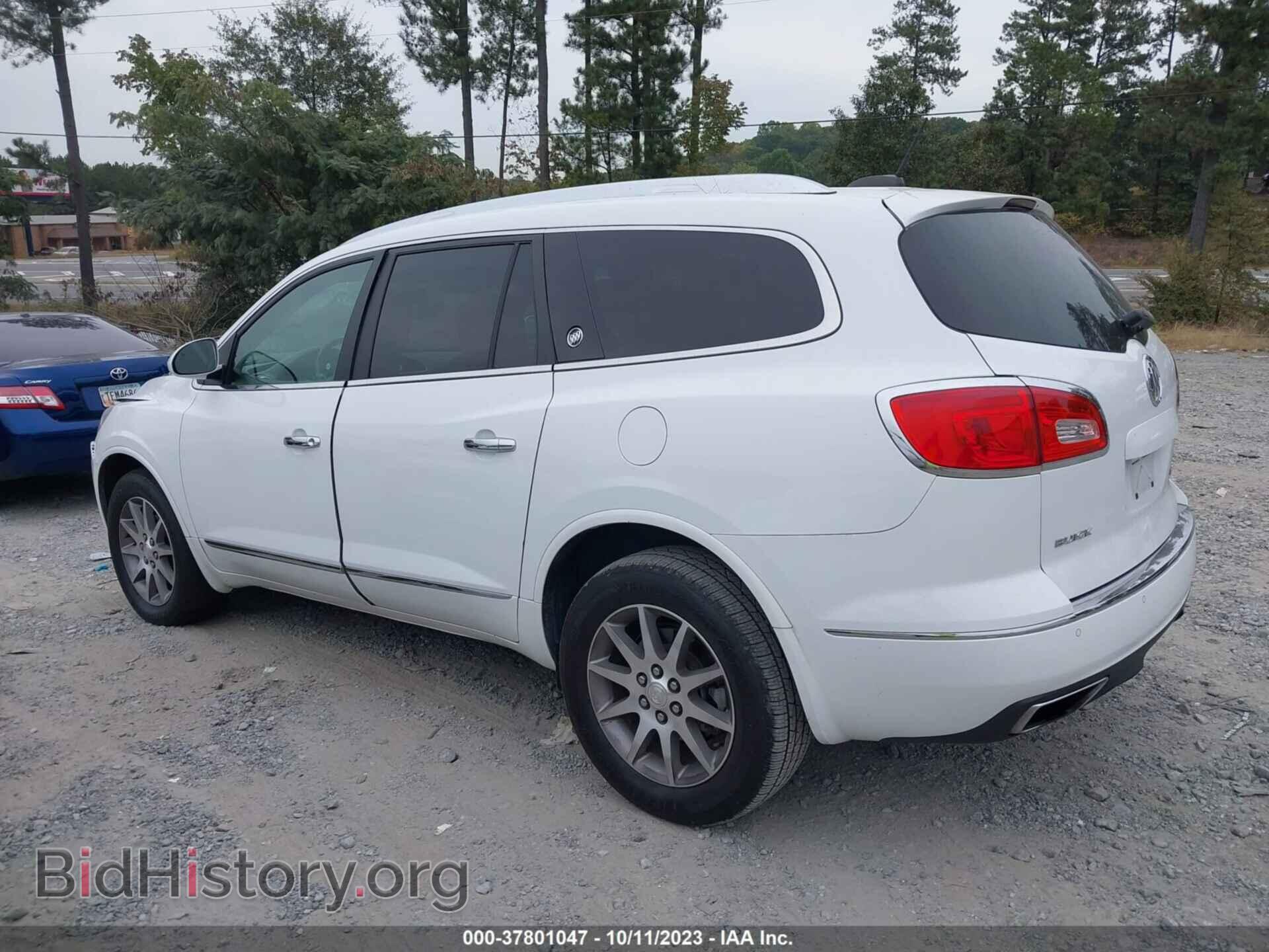 2016 BUICK ENCLAVE - VIN: 5GAKRAKD4GJ306161 - Фото 3