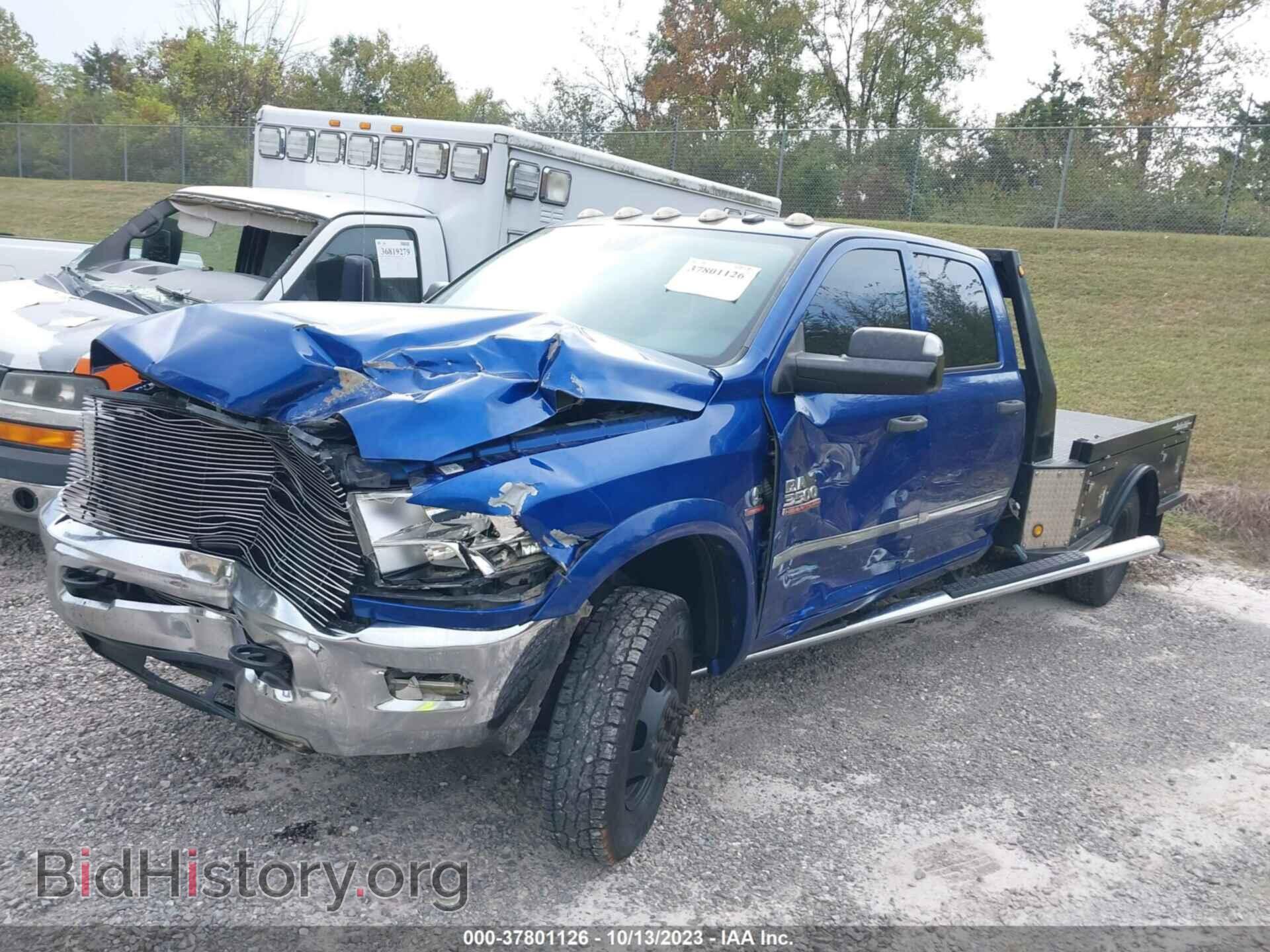 2015 RAM 3500 - VIN: 3C7WRTCL4FG672075 - Фото 2