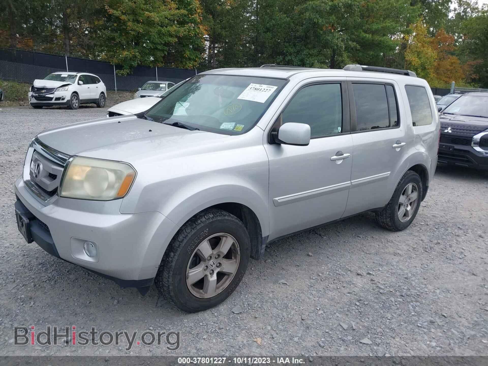 2011 HONDA PILOT - VIN: 5FNYF4H66BB013812 - Фото 2