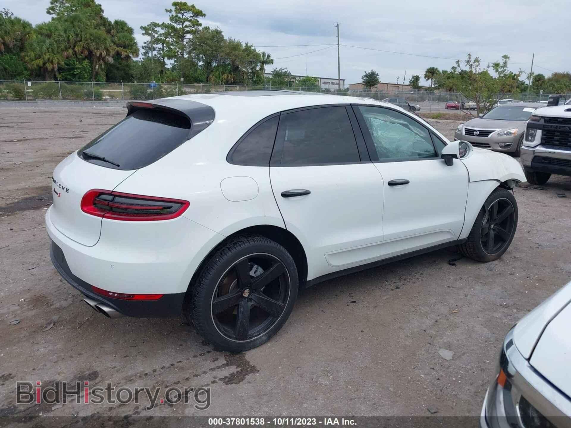 2017 PORSCHE MACAN - VIN: WP1AB2A58HLB20433 - Photo 4