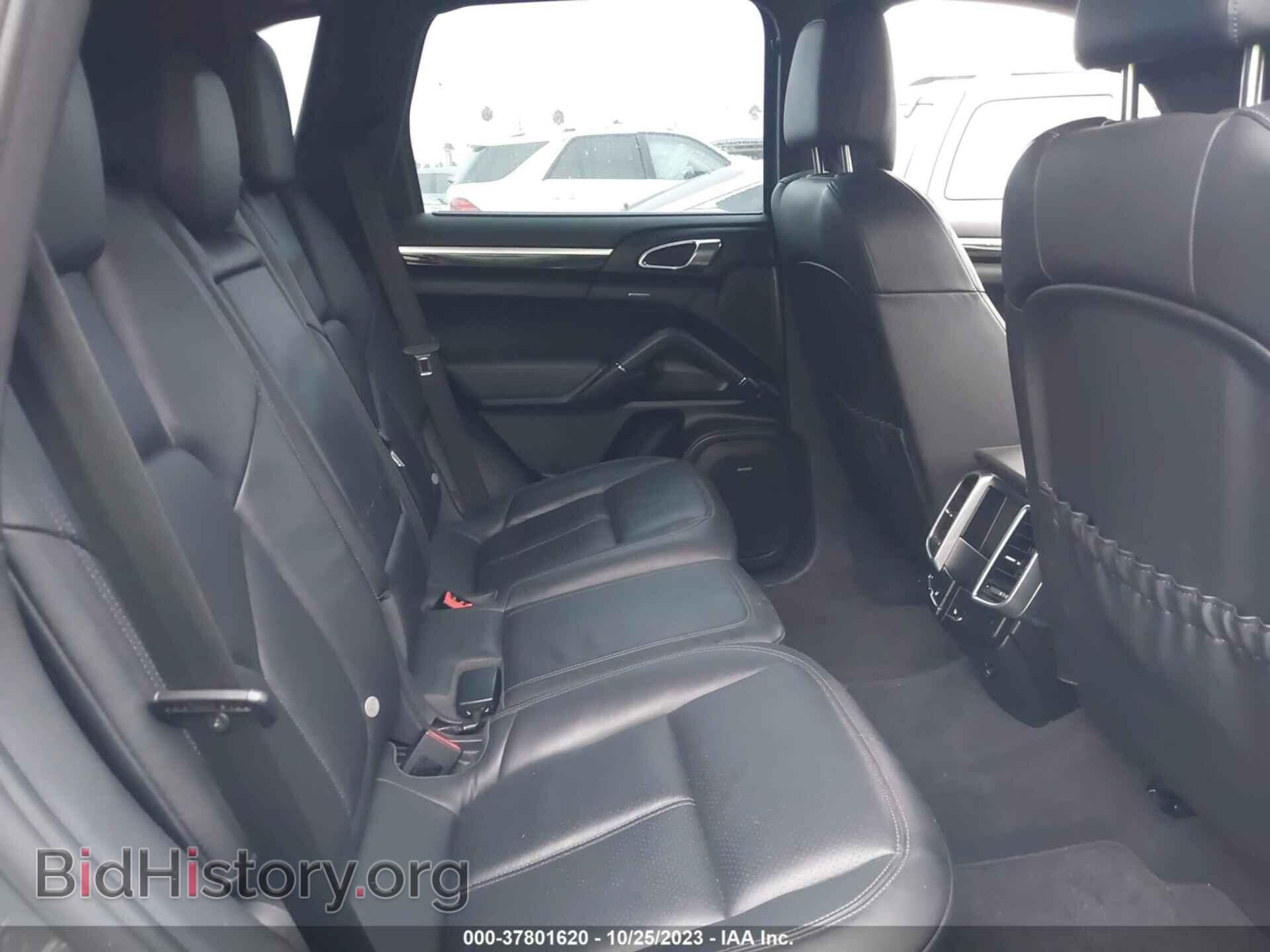 2012 PORSCHE CAYENNE - VIN: WP1AA2A26CLA00311 - Фото 8