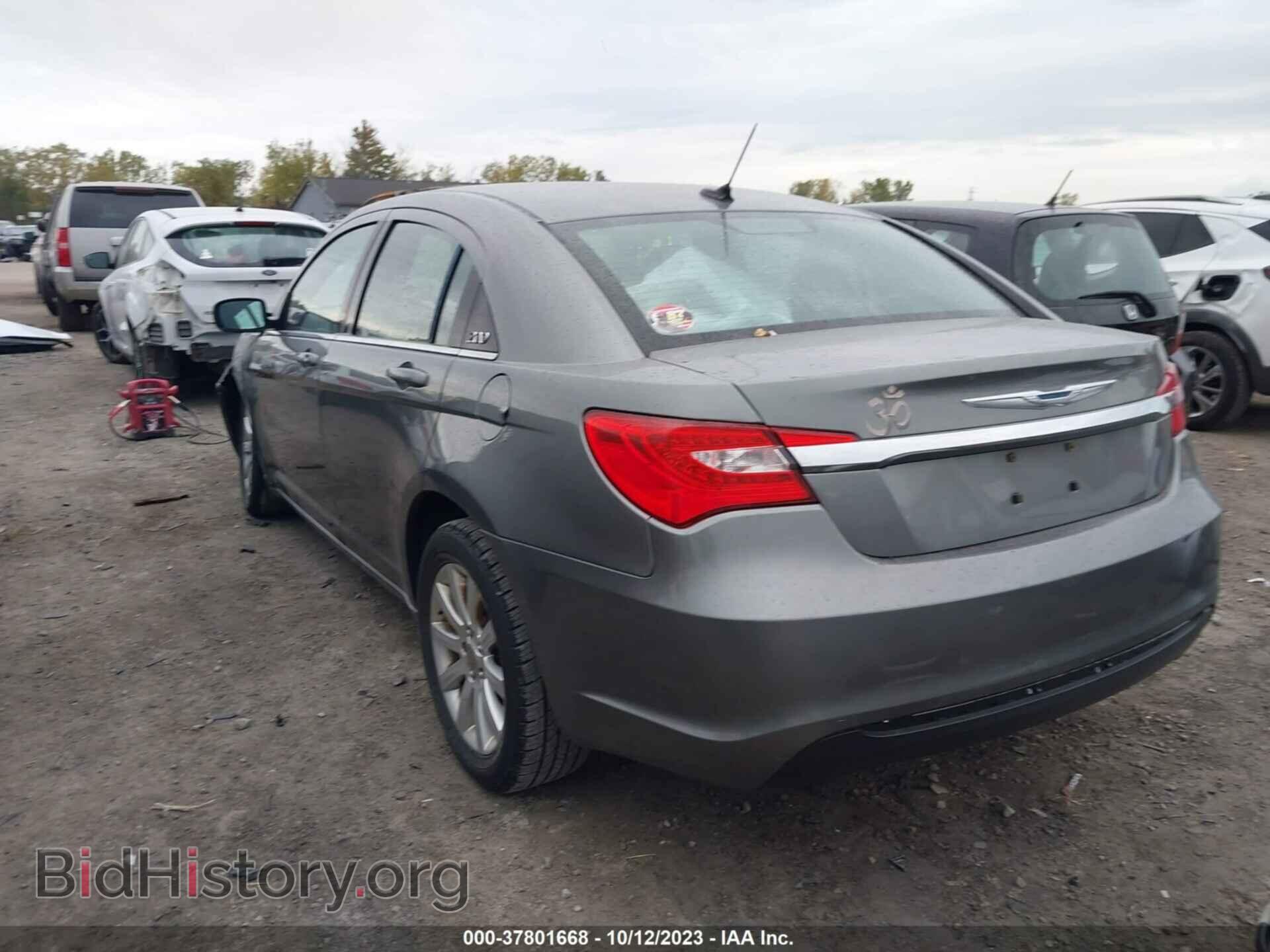 2012 CHRYSLER 200 - VIN: 1C3CCBBB6CN104938 - Фото 3