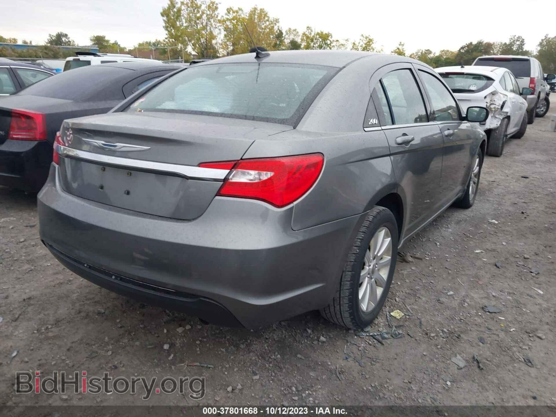 2012 CHRYSLER 200 - VIN: 1C3CCBBB6CN104938 - Фото 4