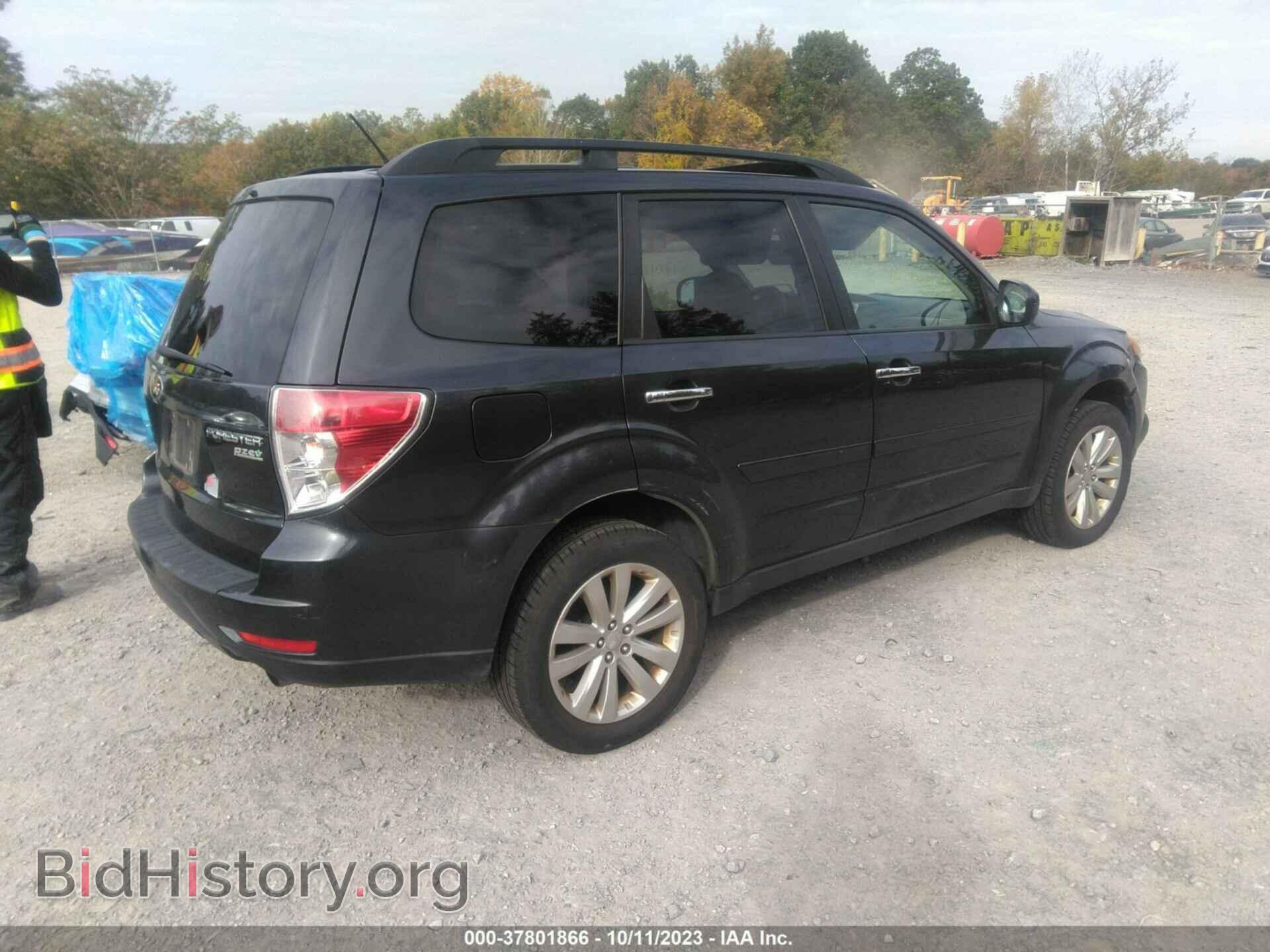2011 SUBARU FORESTER - VIN: JF2SHAEC8BH736622 - Фото 4
