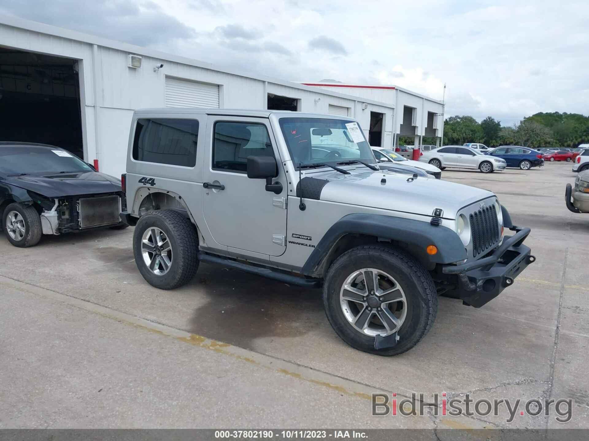 Photo 1C4AJWAG3CL245586 - JEEP WRANGLER 2012