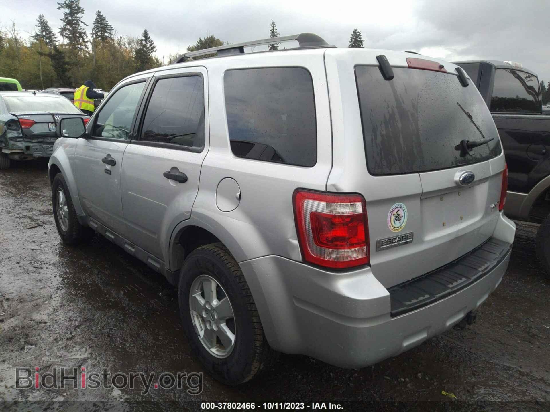 2009 FORD ESCAPE - VIN: 1FMCU93G59KB69796 - Фото 3
