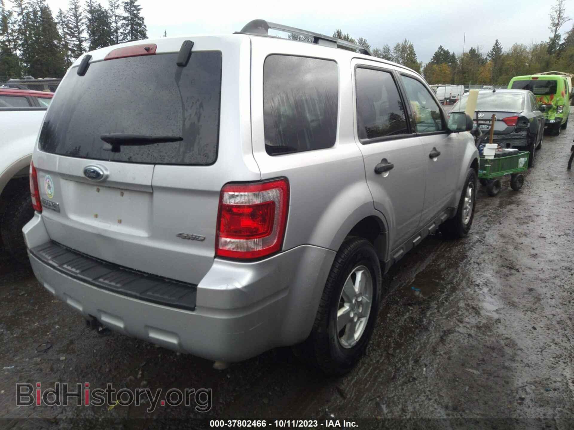 2009 FORD ESCAPE - VIN: 1FMCU93G59KB69796 - Фото 4