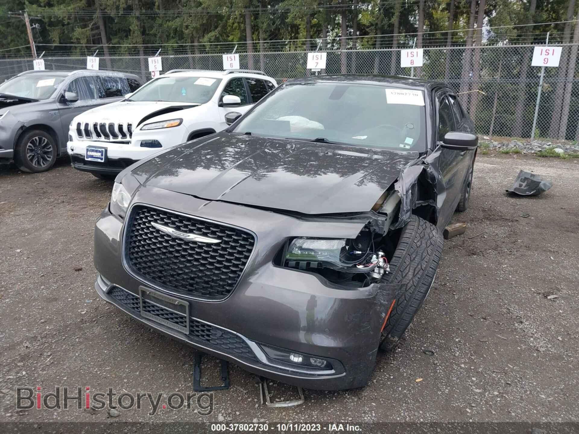2015 CHRYSLER 300 - VIN: 2C3CCAGG2FH831358 - Фото 2