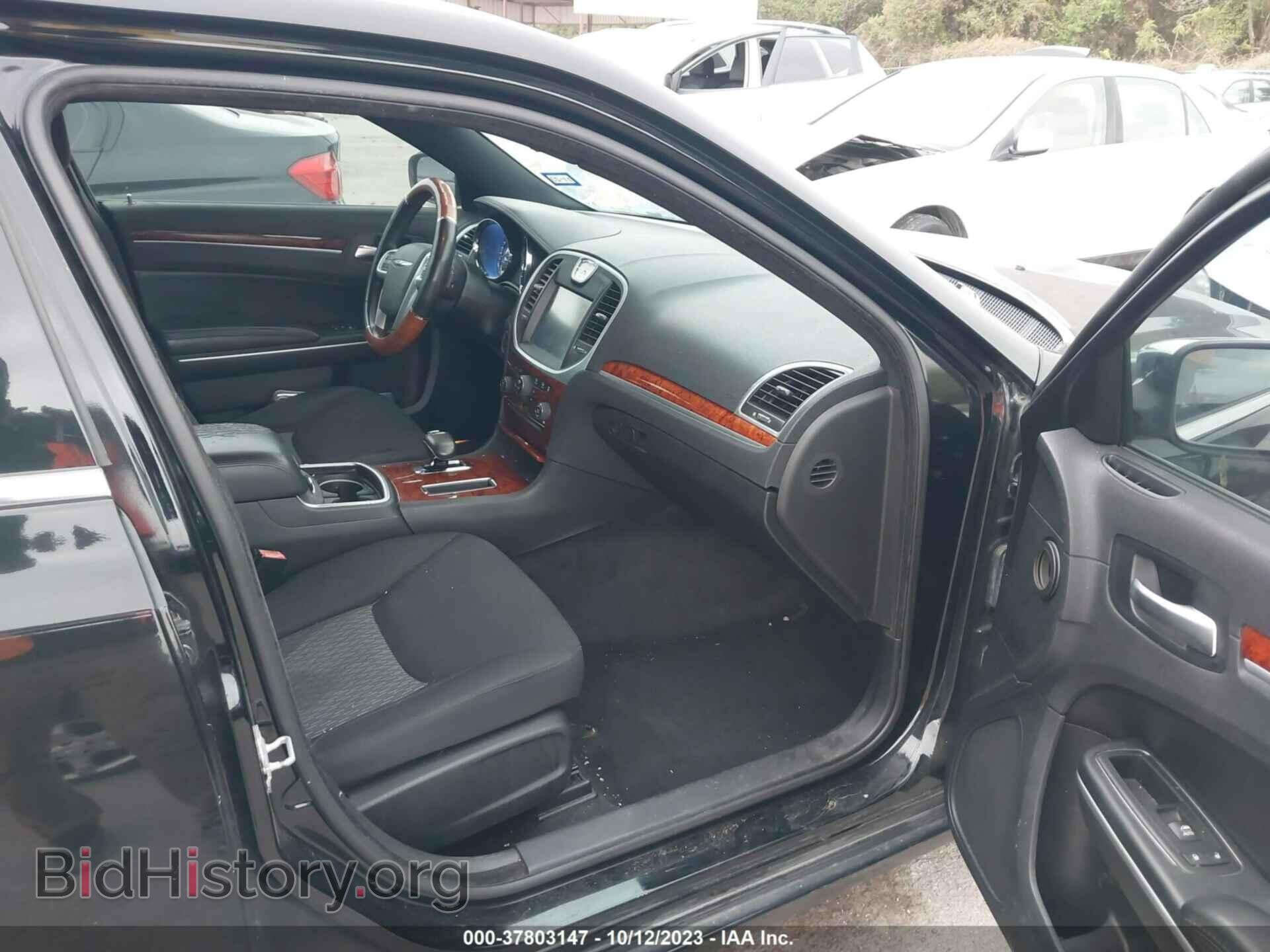 2012 CHRYSLER 300 - VIN: 2C3CCAAG7CH273415 - Photo 5