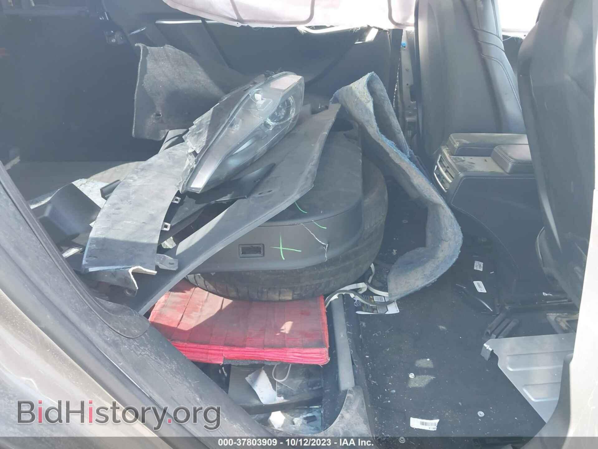 2015 TESLA MODEL S - VIN: 5YJSA1E48FF116645 - Photo 8