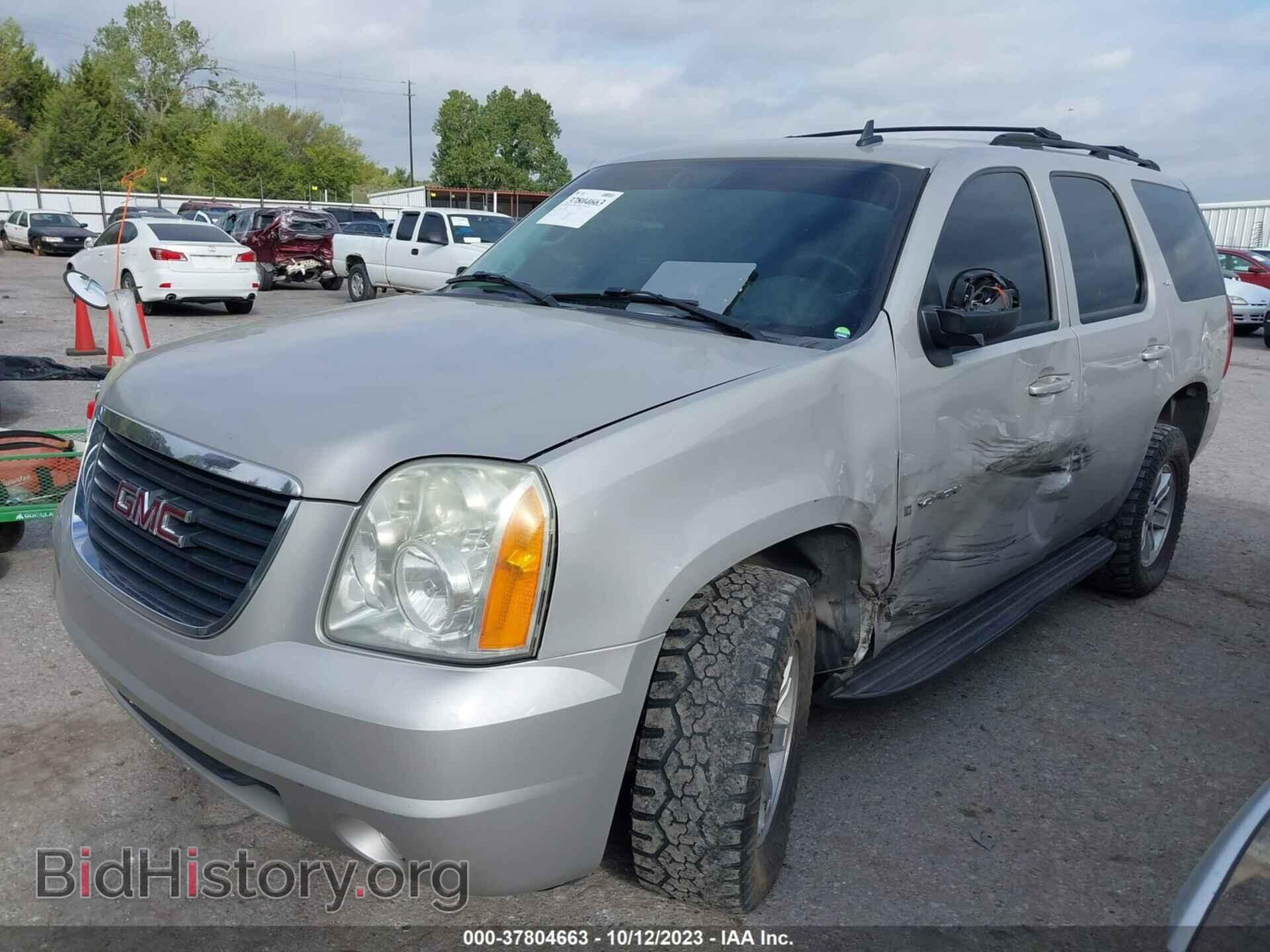 2007 GMC YUKON - VIN: 1GKFK13027J102396 - Фото 2
