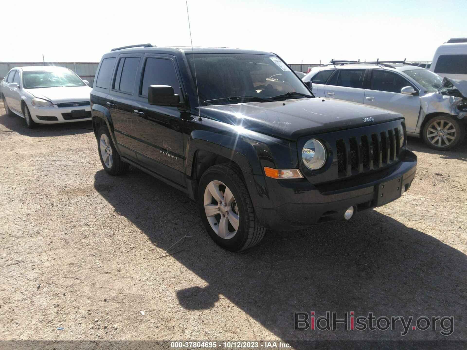 Photo 1C4NJPBA7HD136583 - JEEP PATRIOT 2017