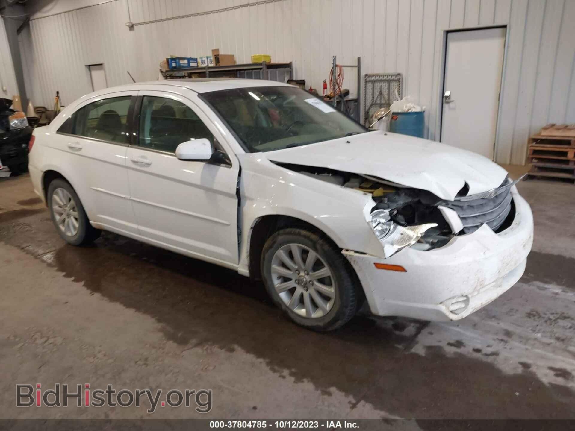 Фотография 1C3CC5FB3AN233874 - CHRYSLER SEBRING 2010