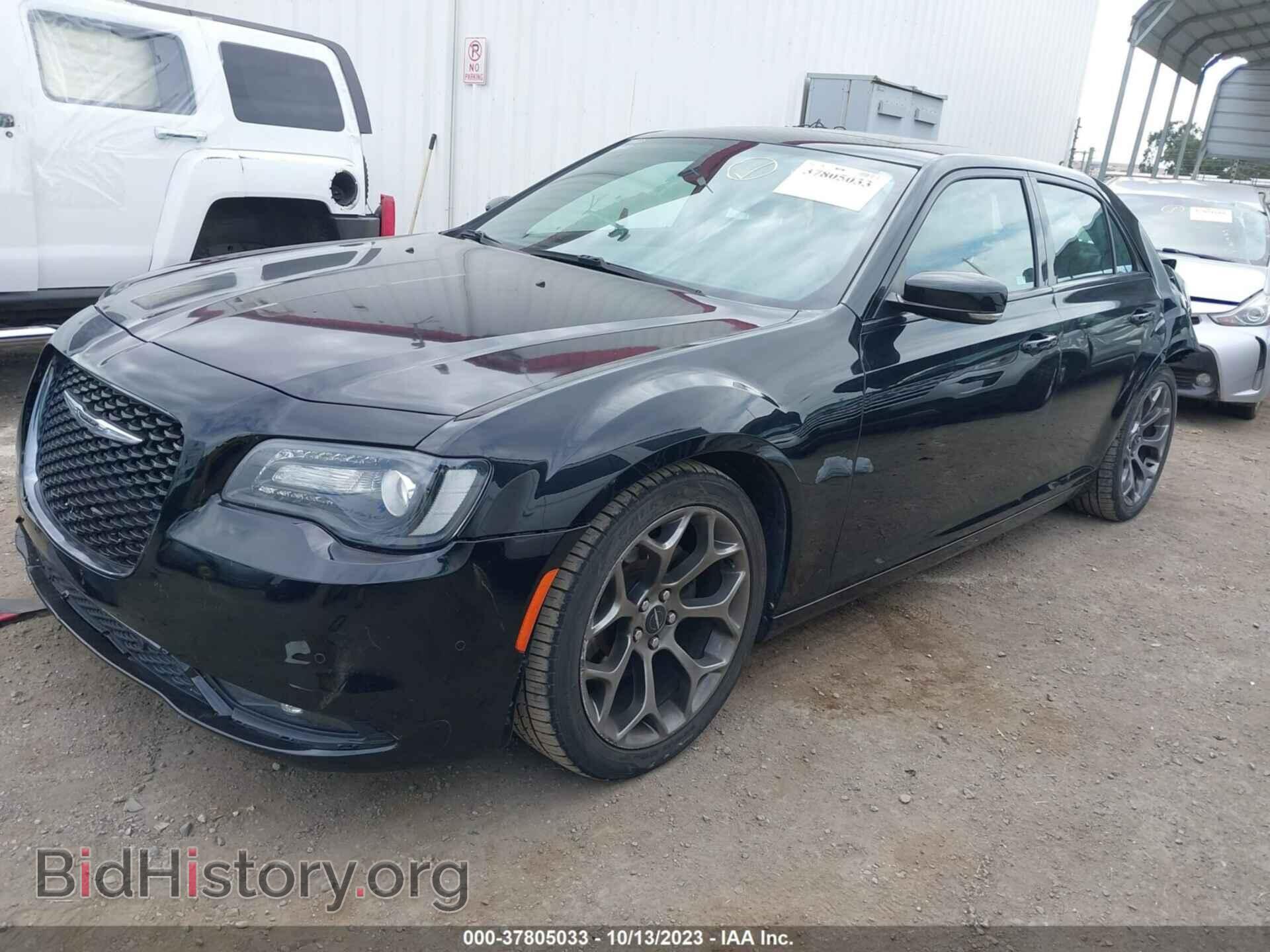 2015 CHRYSLER 300 - VIN: 2C3CCABG1FH755963 - Фото 2