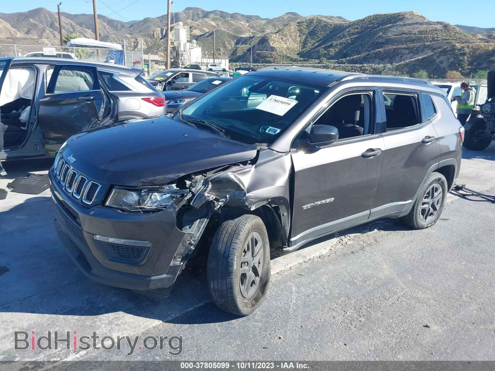 2017 JEEP COMPASS - VIN: 3C4NJDAB7HT642742 - Фото 2