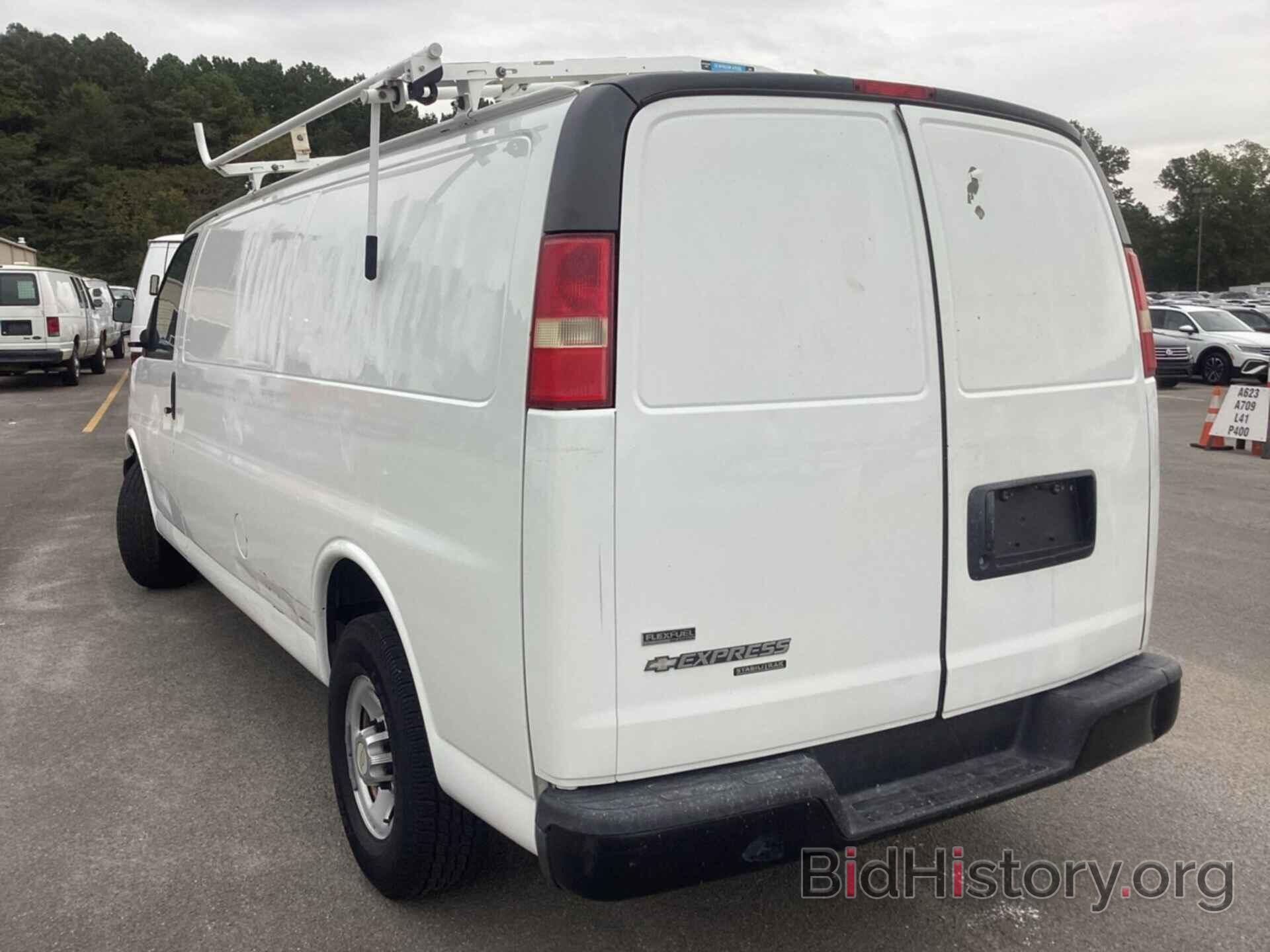 Фотография 1GCWGGBA1B1135778 - CHEVROLET EXPRESS CARGO VAN 2011