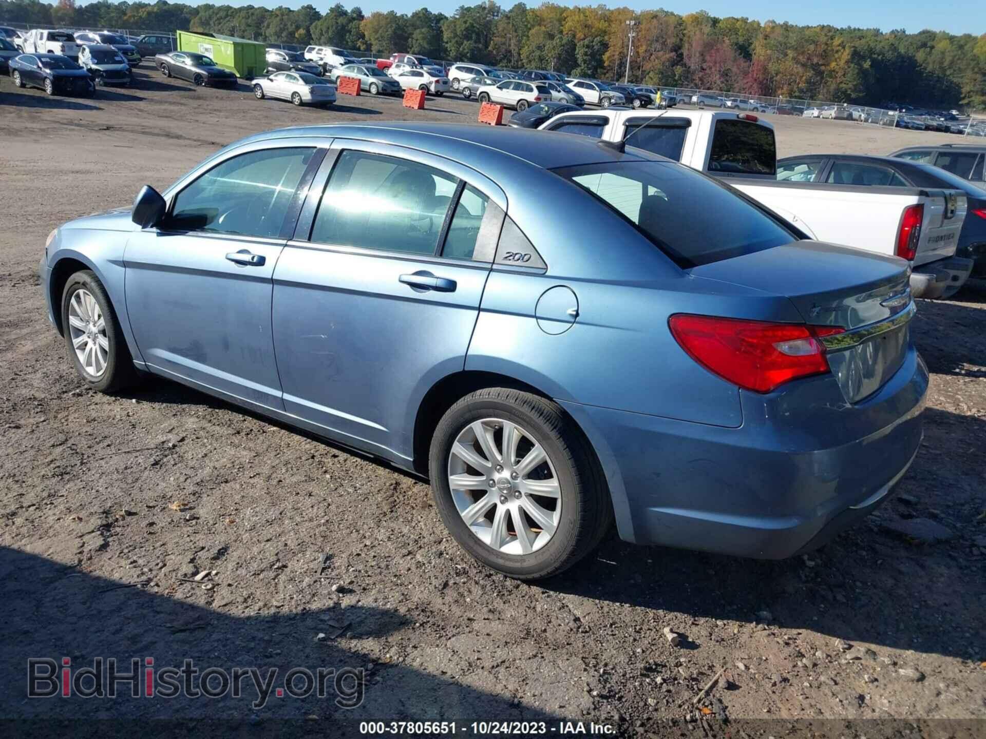 2011 CHRYSLER 200 - VIN: 1C3BC1FB6BN585983 - Фото 3