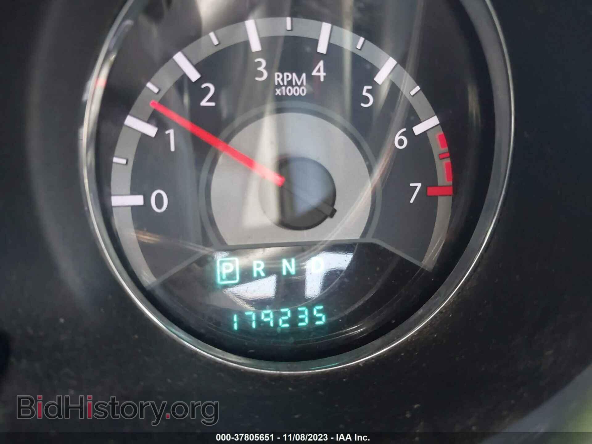 2011 CHRYSLER 200 - VIN: 1C3BC1FB6BN585983 - Фото 7