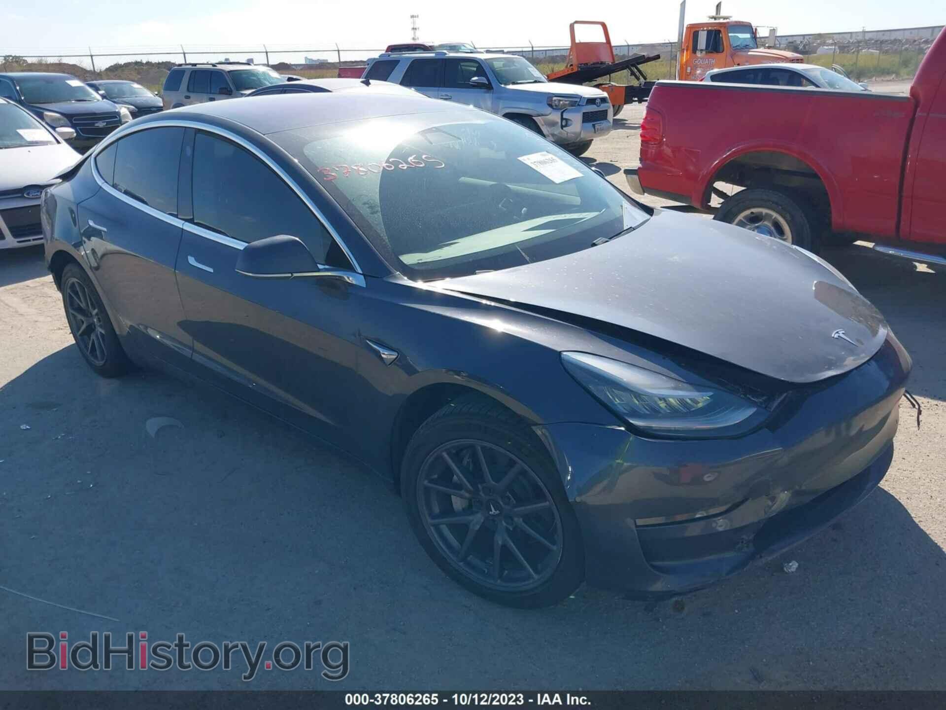 Photo 5YJ3E1EA1JF057963 - TESLA MODEL 3 2018
