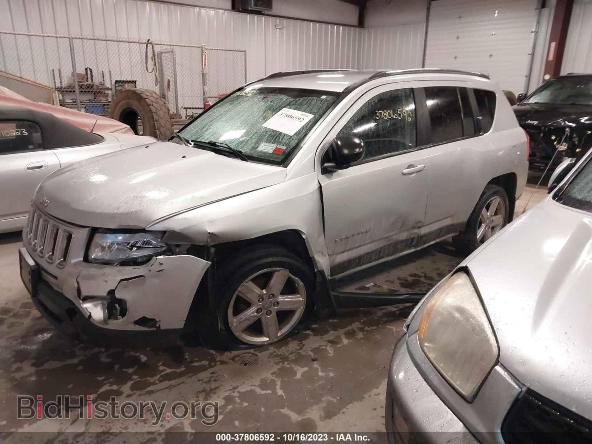 2012 JEEP COMPASS - VIN: 1C4NJDCB7CD540076 - Photo 2