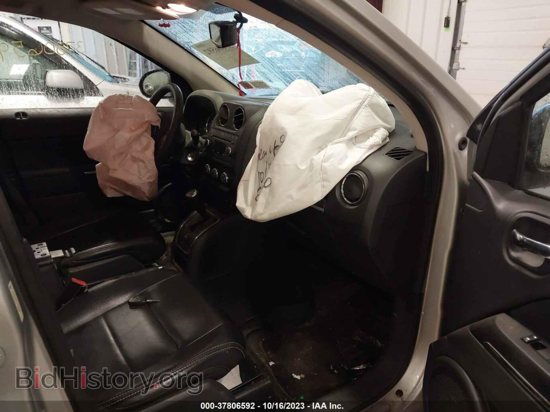 2012 JEEP COMPASS - VIN: 1C4NJDCB7CD540076 - Photo 5