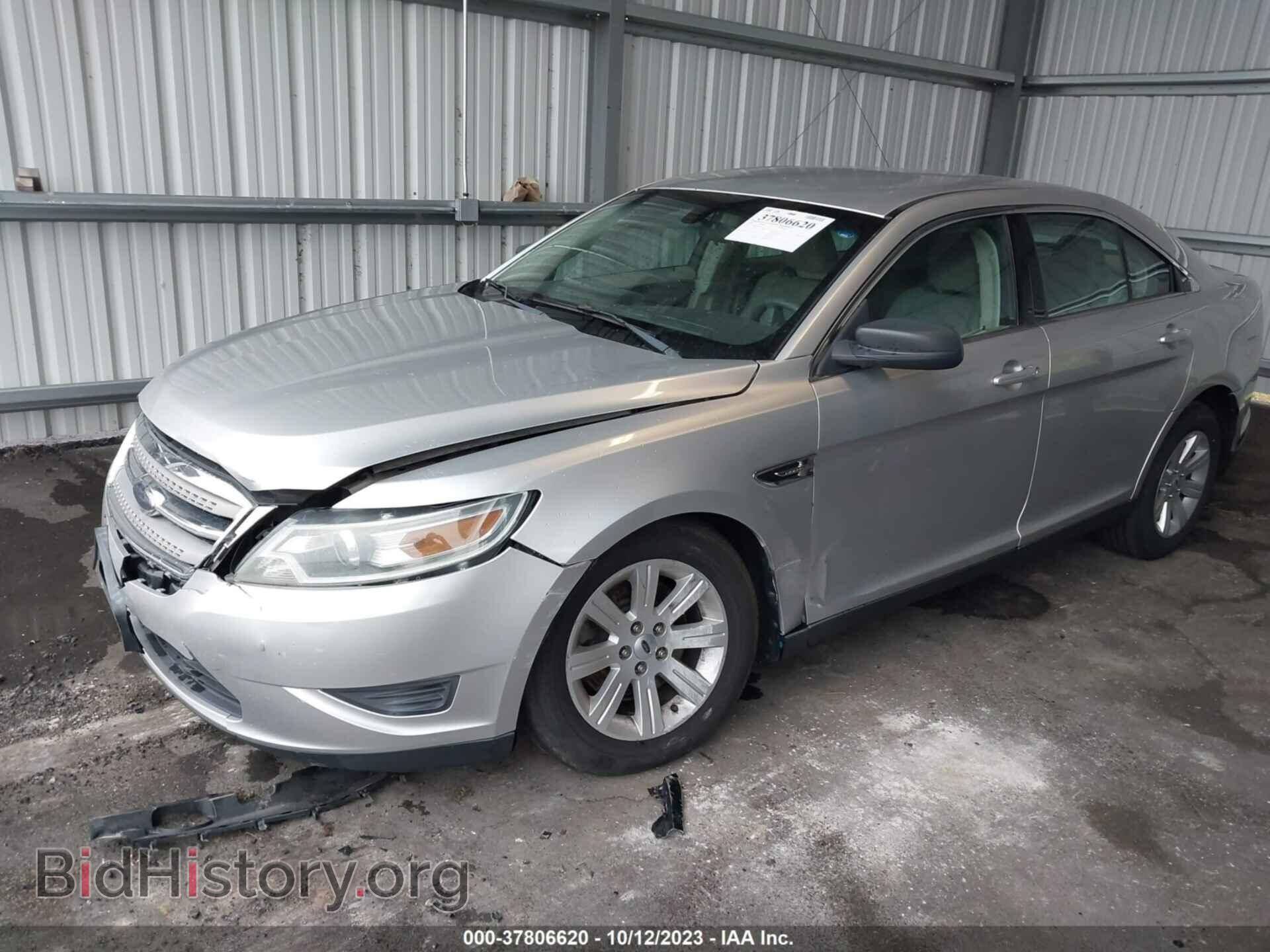 2010 FORD TAURUS - VIN: 1FAHP2DW9AG121360 - Фото 2