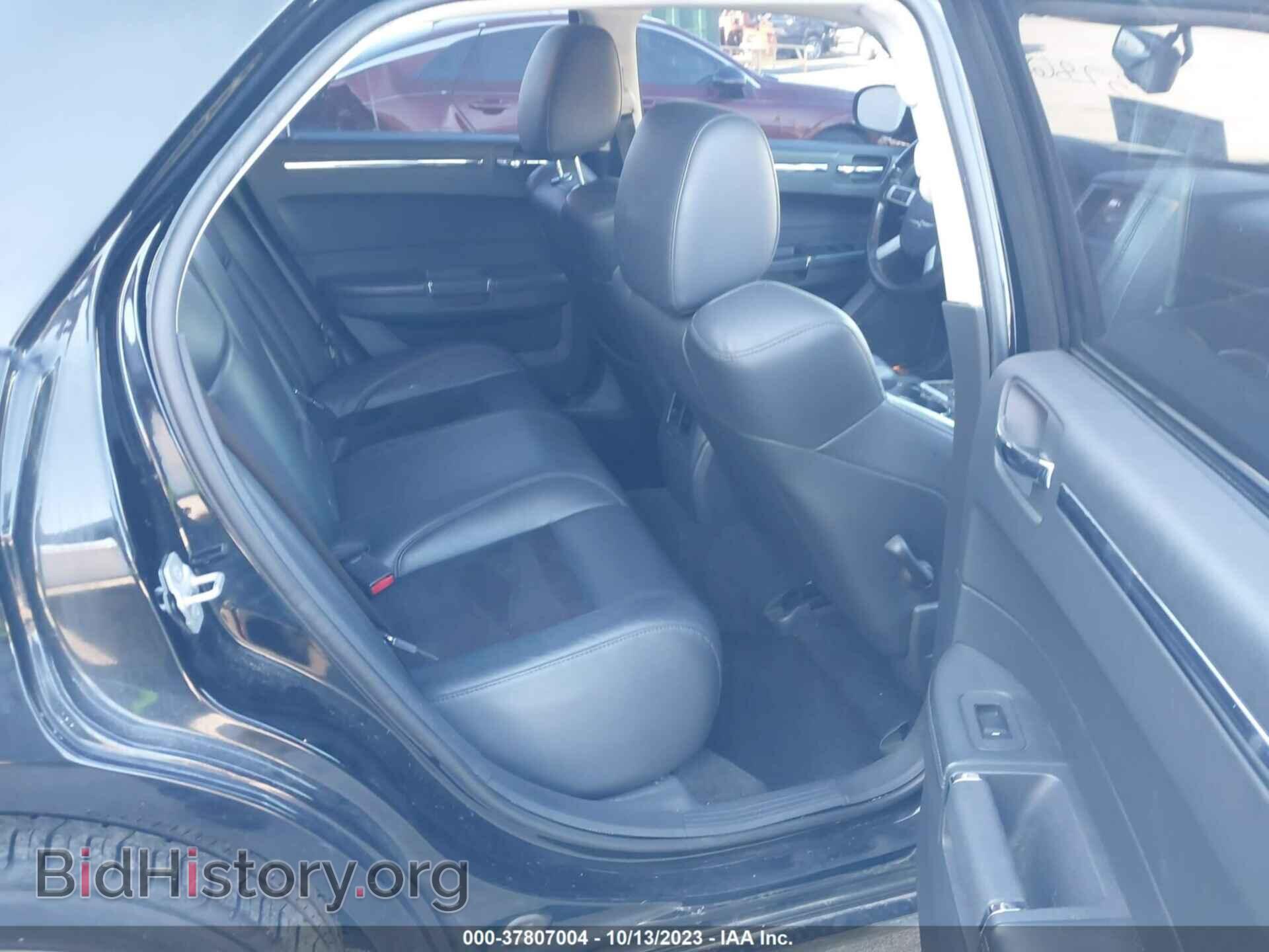 2010 CHRYSLER 300 - VIN: 2C3CA2CV8AH328670 - Фото 8
