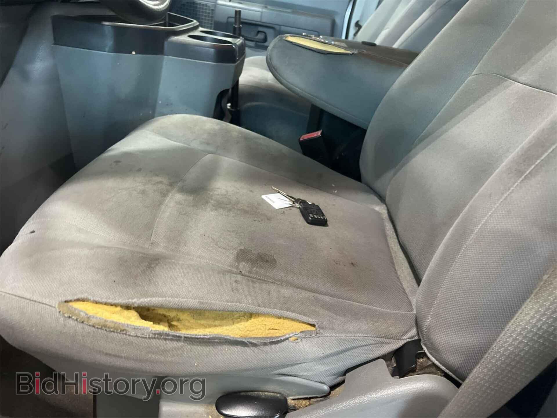 2011 FORD ECONOLINE CARGO VAN - VIN: 1FTNE2ELXBDA16322 - Фото 4