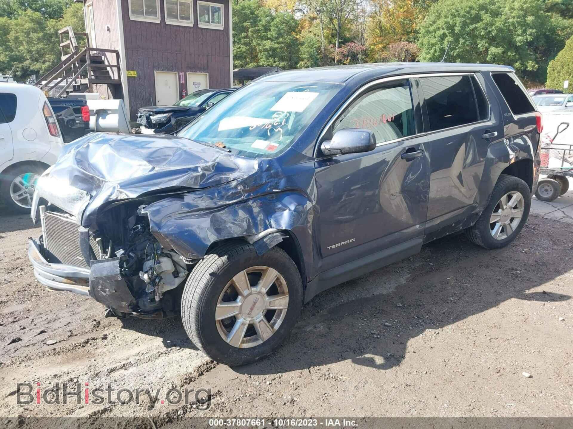 2013 GMC TERRAIN - VIN: 2GKFLREK0D6432069 - Photo 2