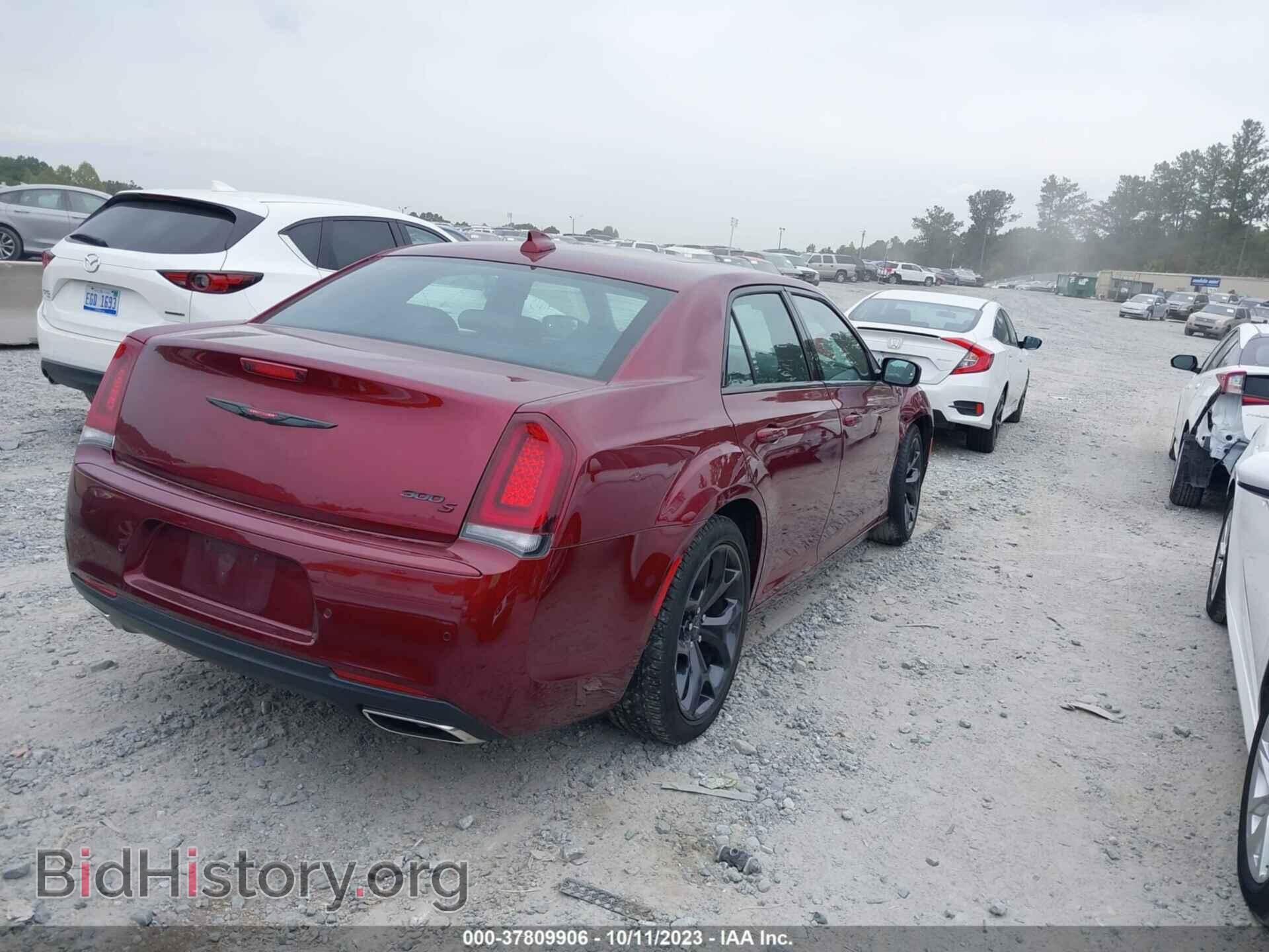 2021 CHRYSLER 300 - VIN: 2C3CCABG2MH541223 - Фото 4