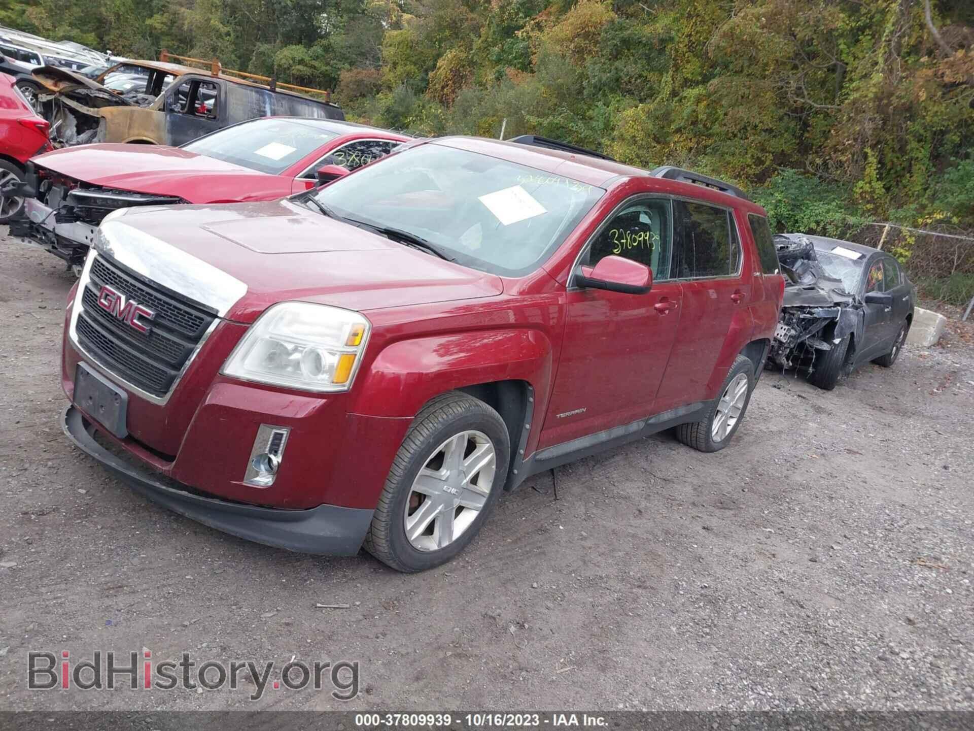 2011 GMC TERRAIN - VIN: 2CTALSEC7B6375134 - Фото 2
