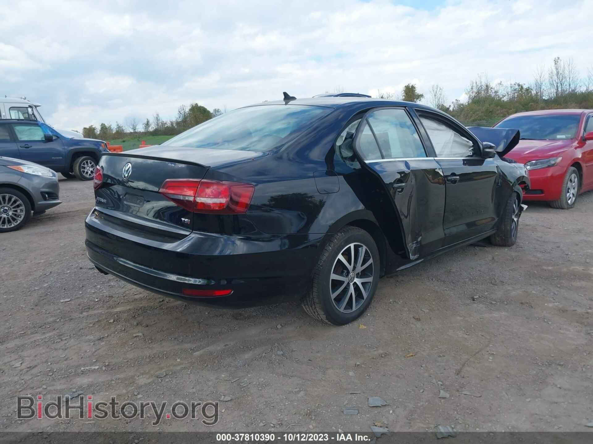 2017 VOLKSWAGEN JETTA - VIN: 3VWDB7AJ9HM340572 - Фото 4