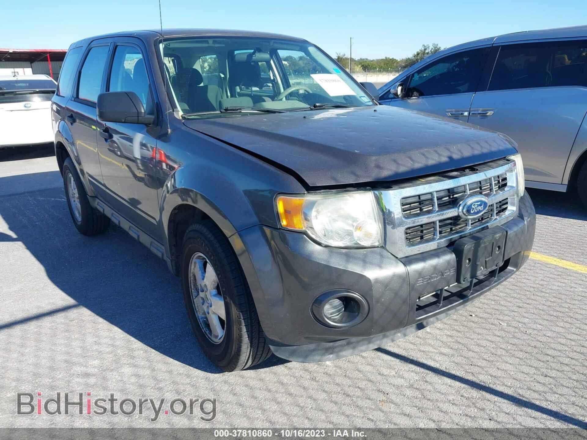 Фотография 1FMCU0C77BKA67966 - FORD ESCAPE 2011