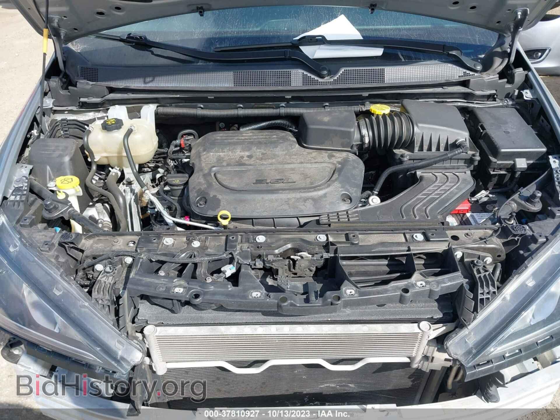 2020 CHRYSLER PACIFICA - VIN: 2C4RC1BG1LR284778 - Фото 10