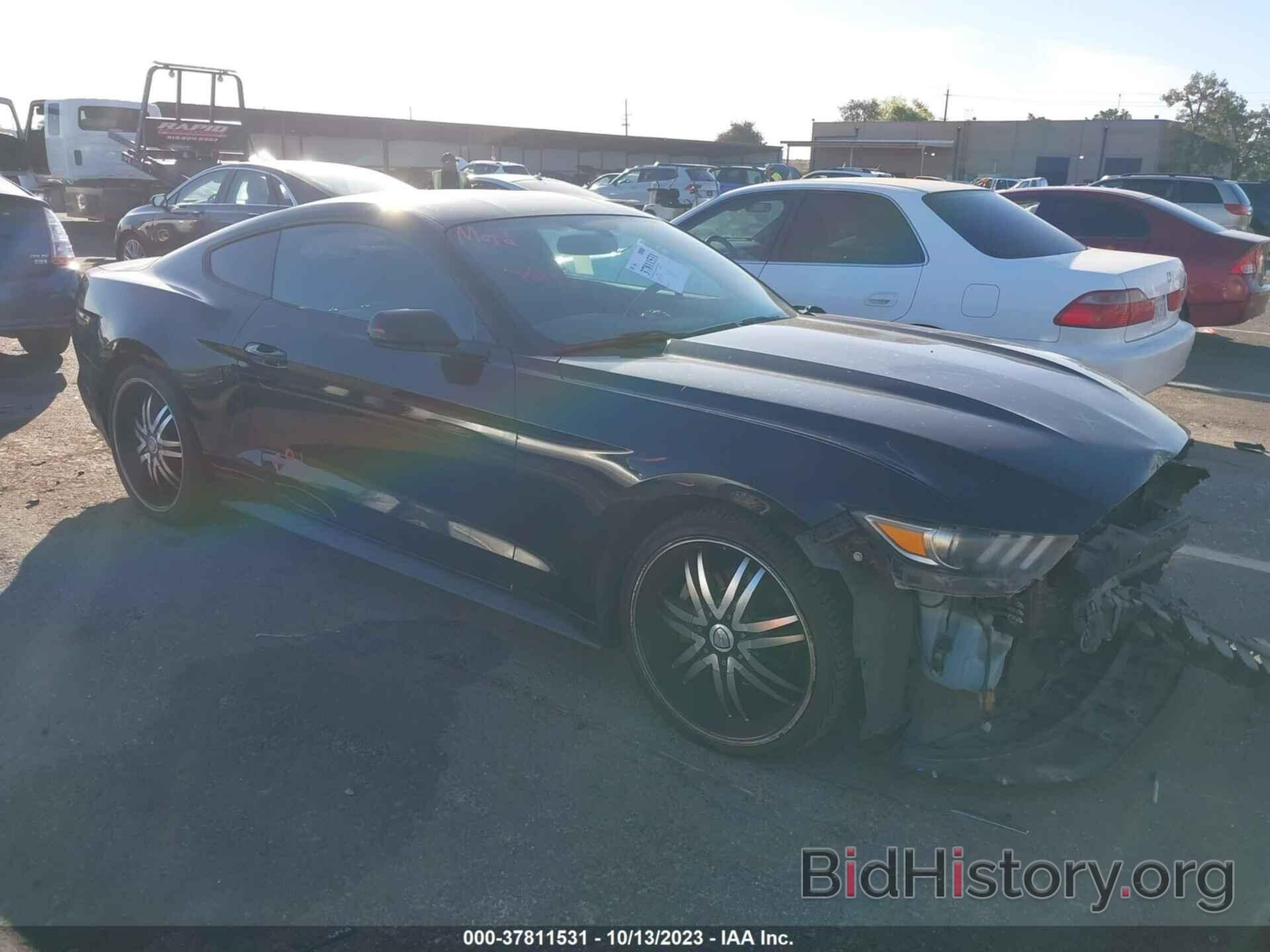 Photo 1FA6P8AM3F5341366 - FORD MUSTANG 2015