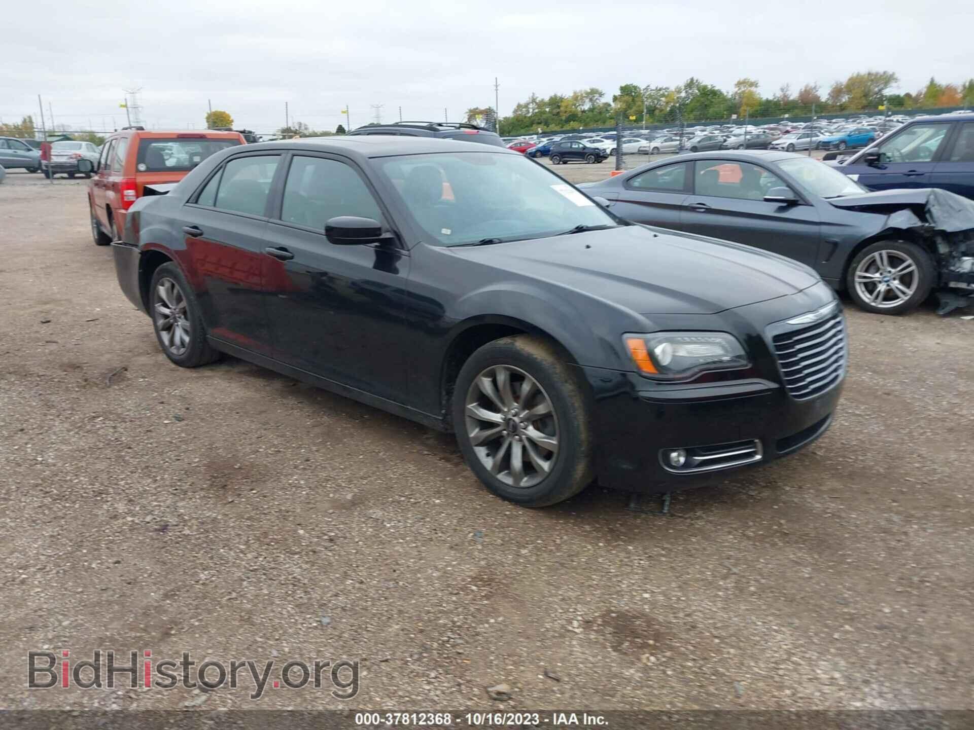 Фотография 2C3CCAGG5EH384040 - CHRYSLER 300 2014