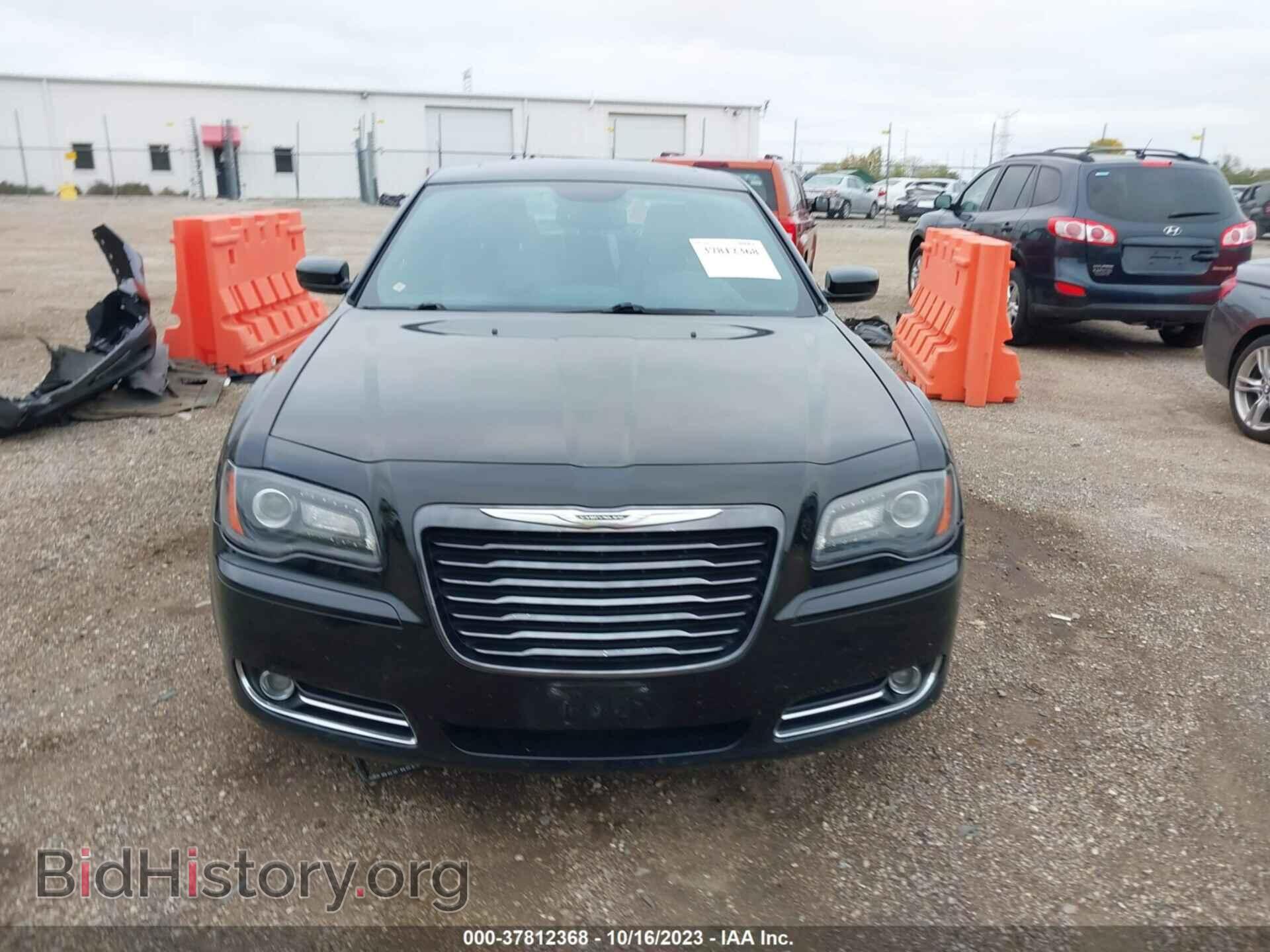 2014 CHRYSLER 300 - VIN: 2C3CCAGG5EH384040 - Фото 12
