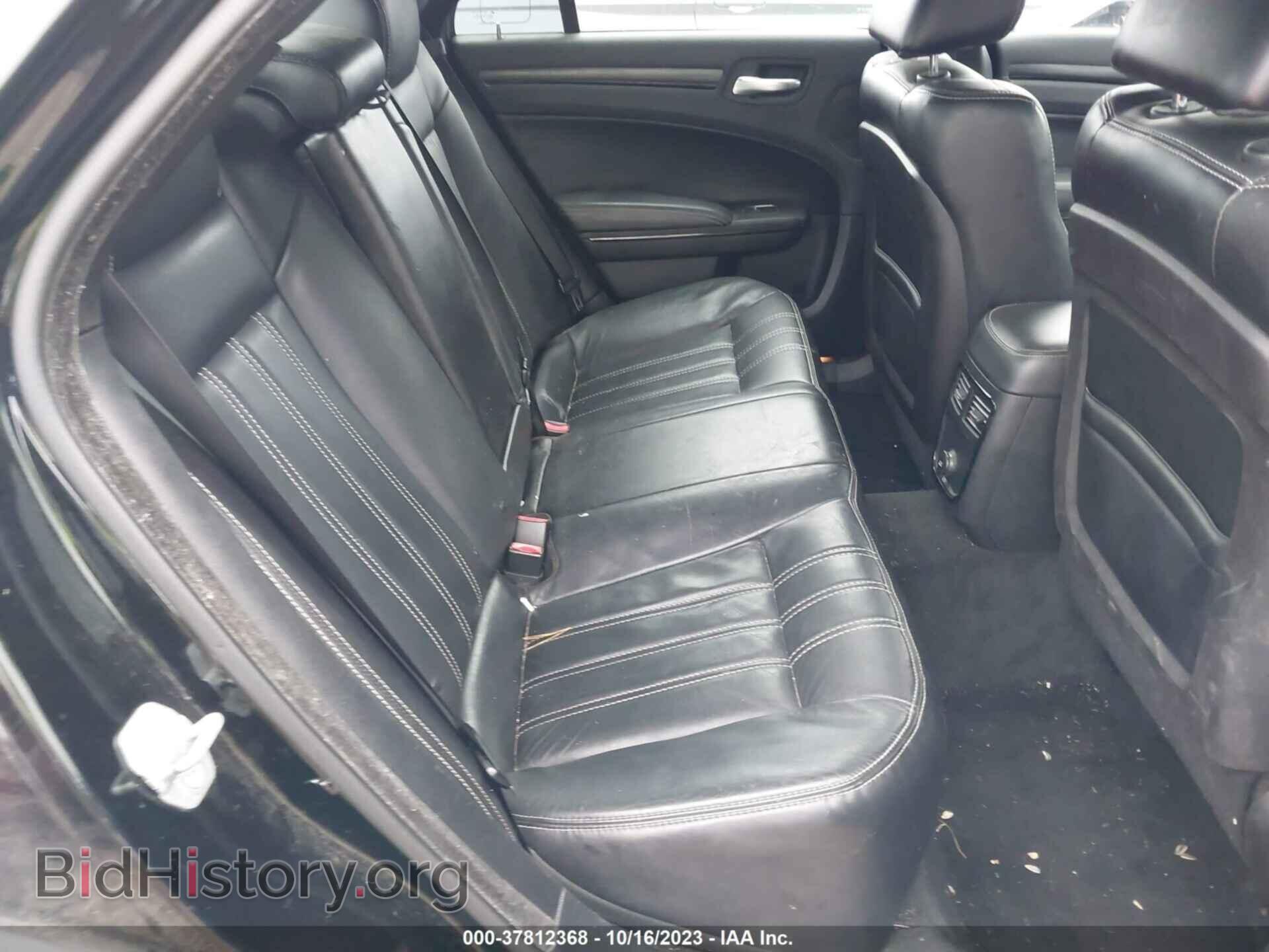 2014 CHRYSLER 300 - VIN: 2C3CCAGG5EH384040 - Фото 8