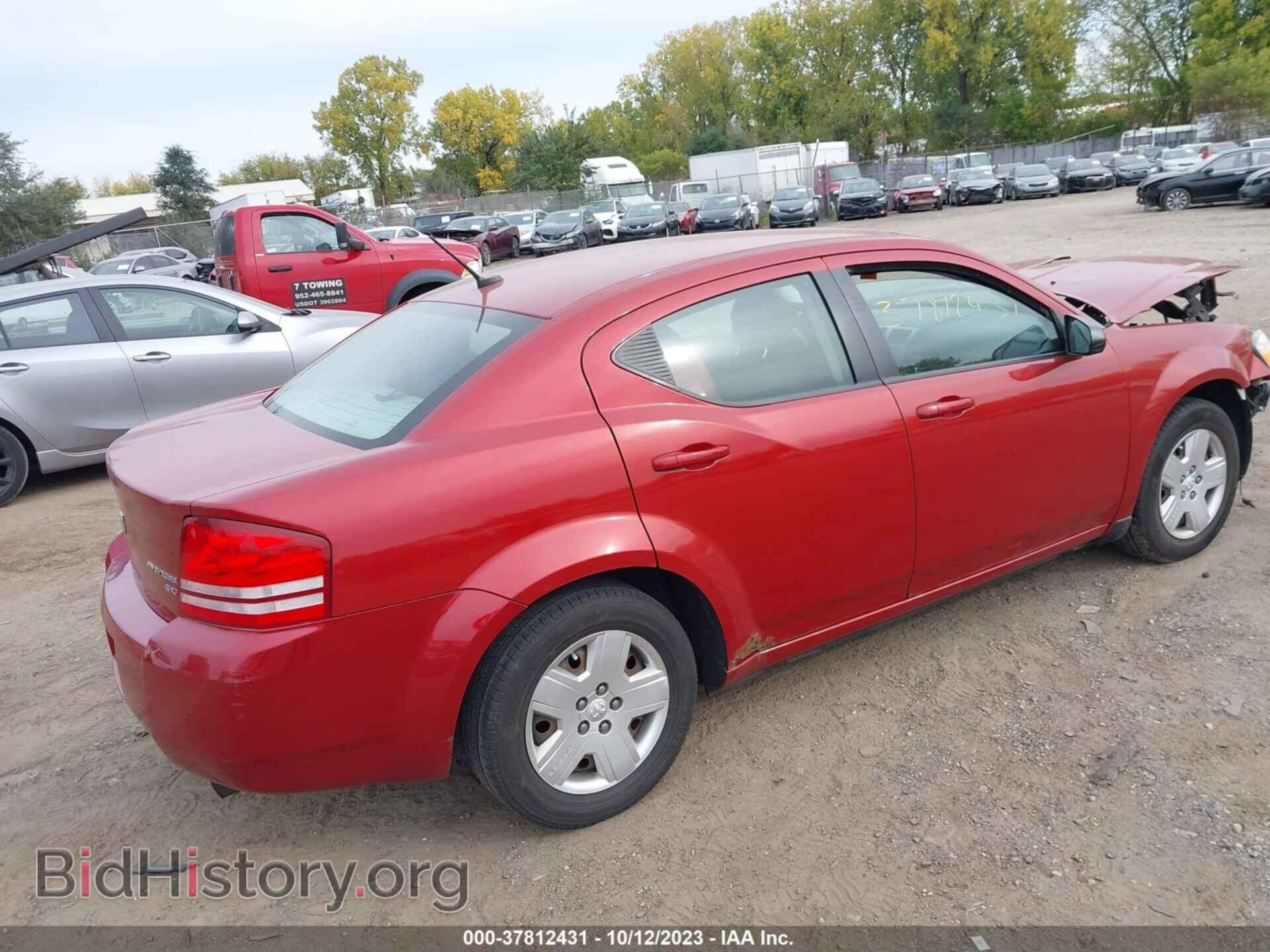 2010 DODGE AVENGER - VIN: 1B3CC4FB9AN214883 - Photo 4