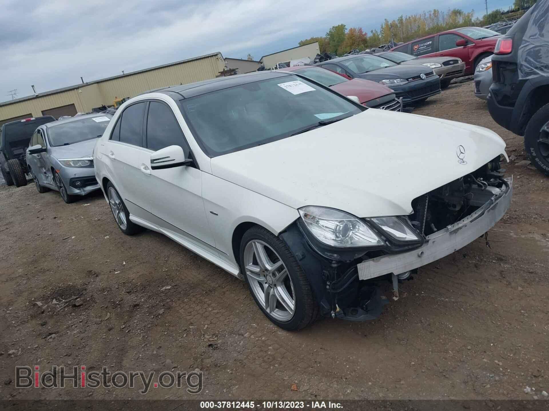 Photo WDDHF8JB3CA639672 - MERCEDES-BENZ E-CLASS 2012